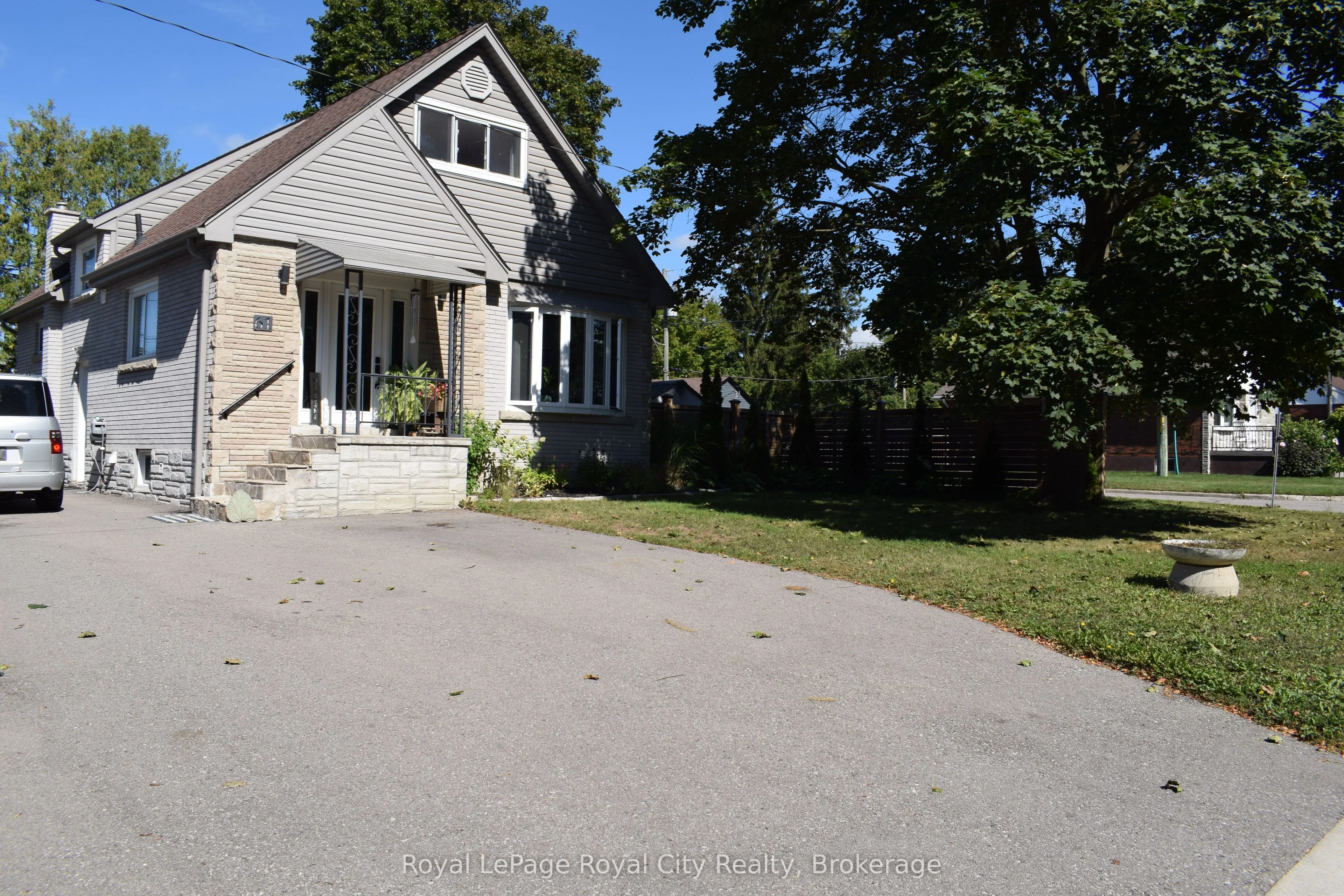 61 Nelson Court