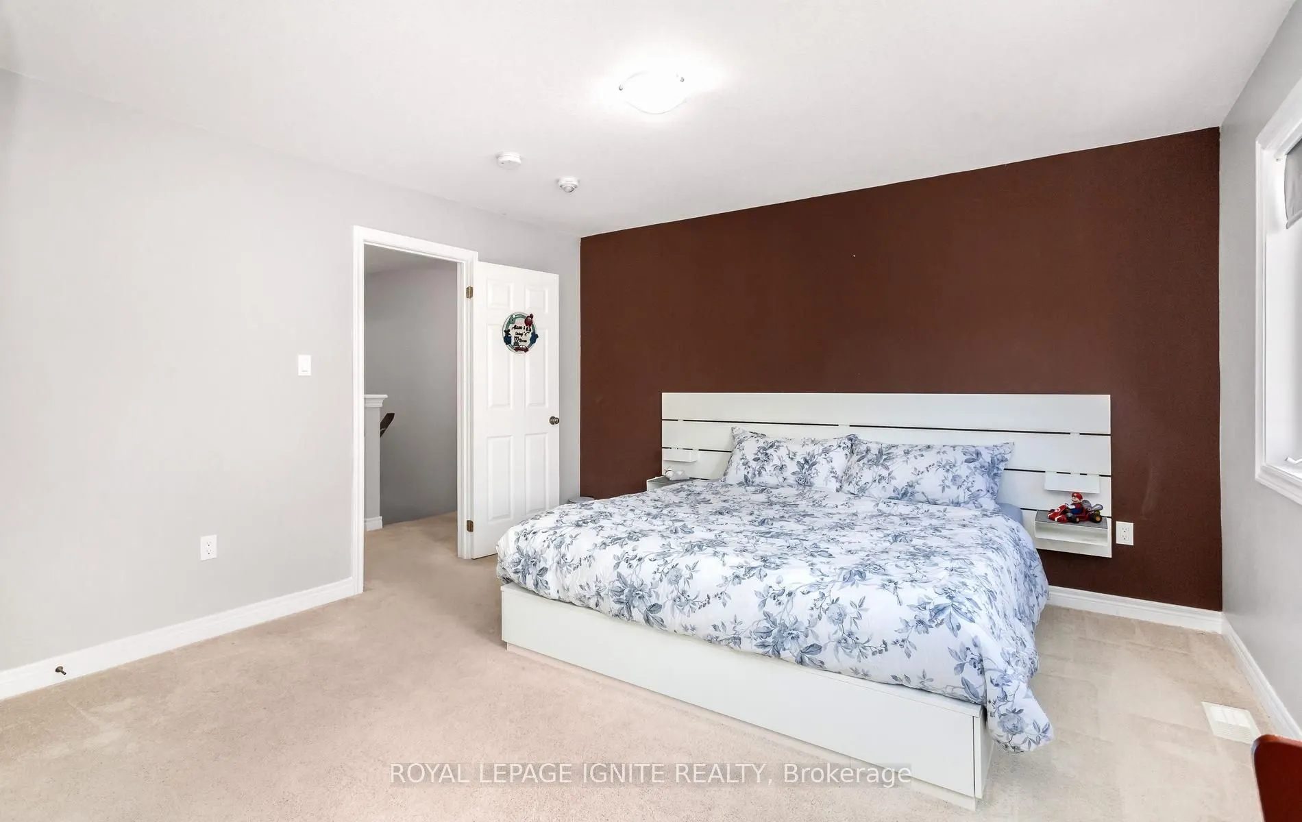 114 Parkinson Crescent