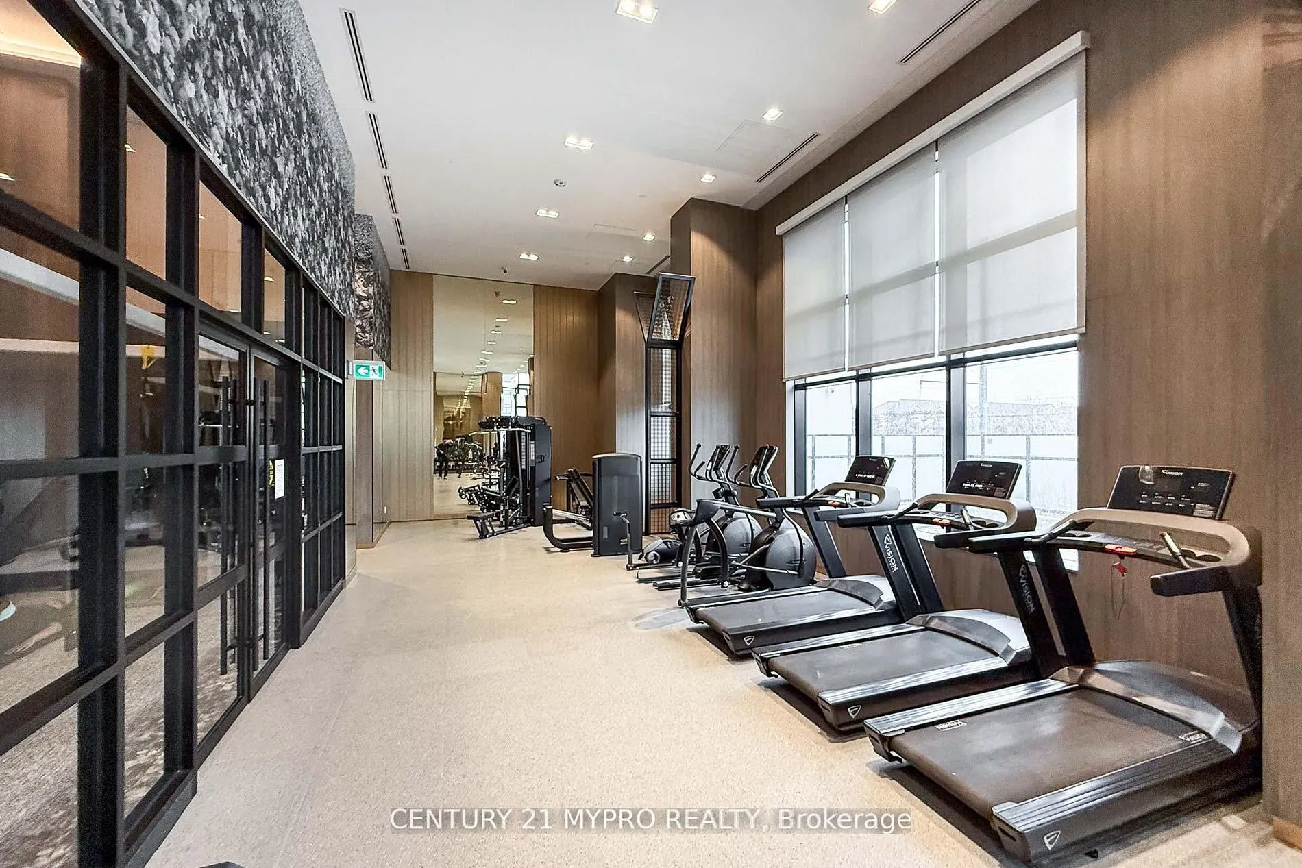 395 Dundas Street W #115