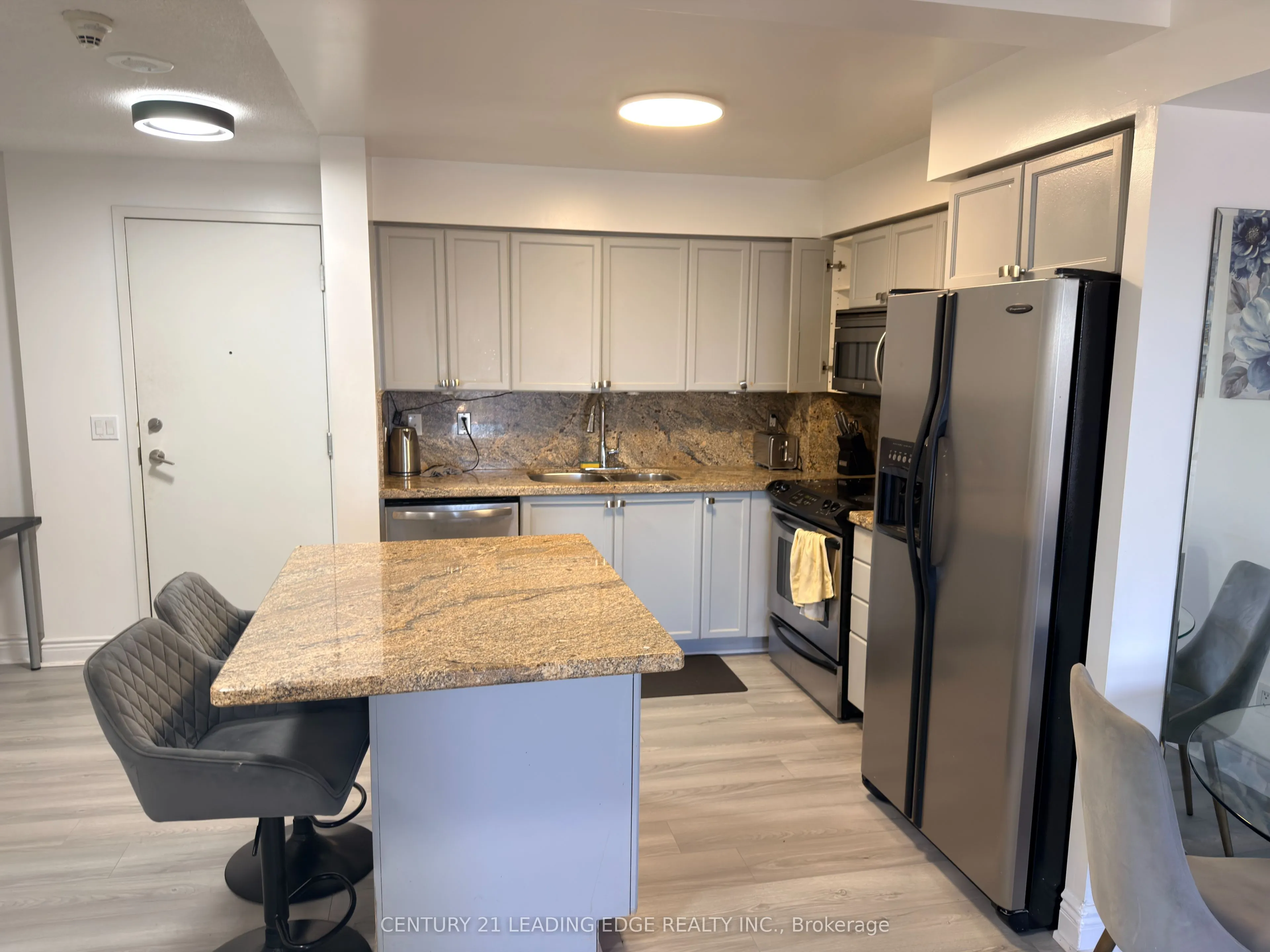3888 Duke Of York Boulevard #2019