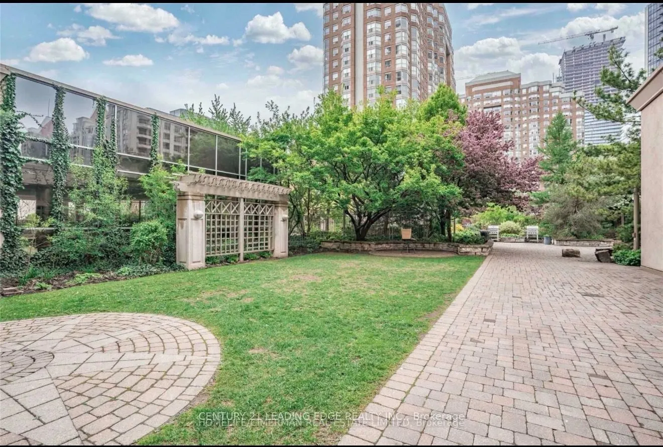 3888 Duke Of York Boulevard #2019