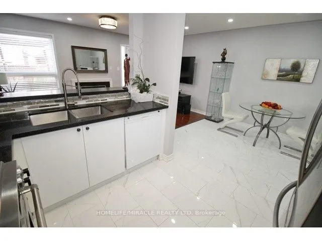 3157 Bentley Drive