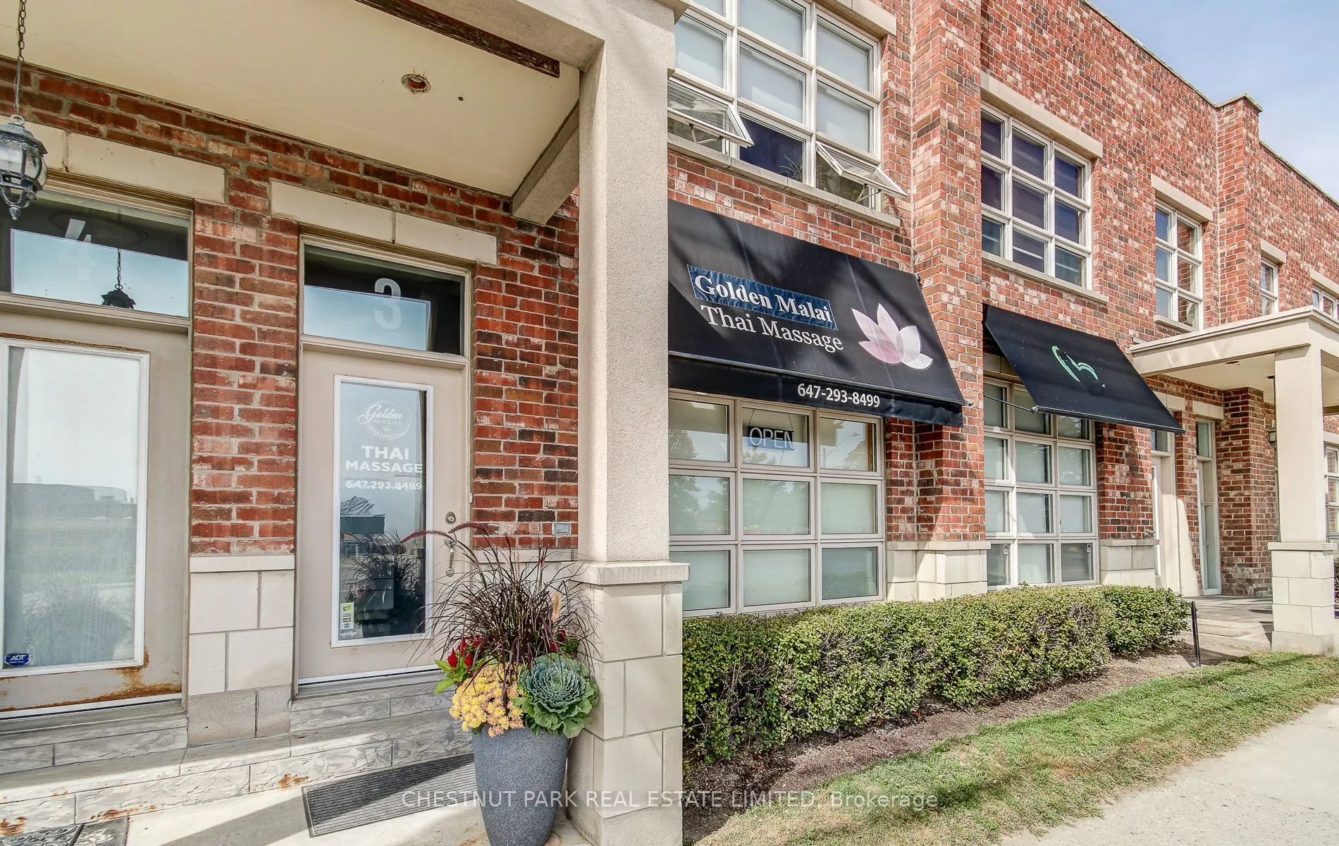 885 Lakeshore Road E #3