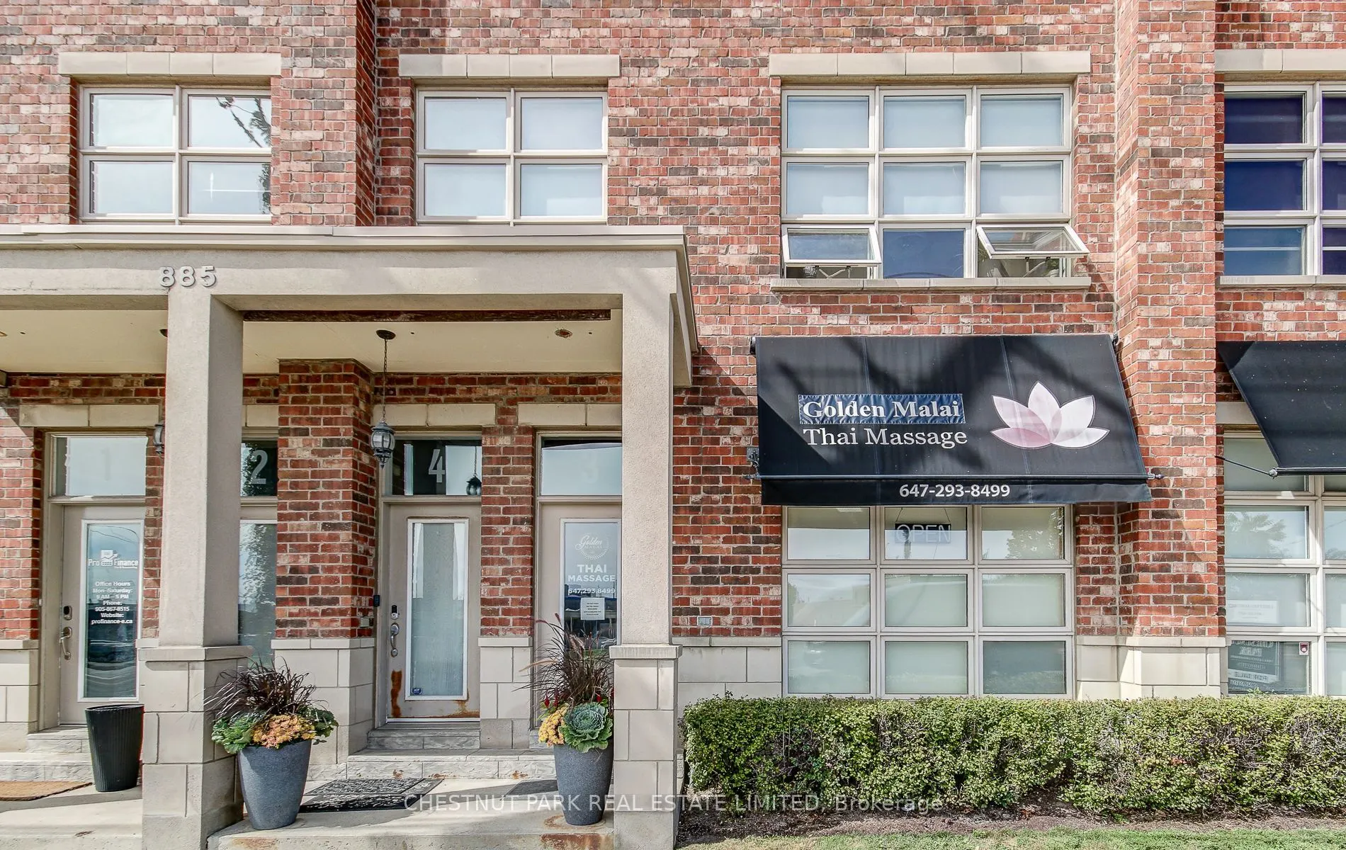 885 Lakeshore Road E #3