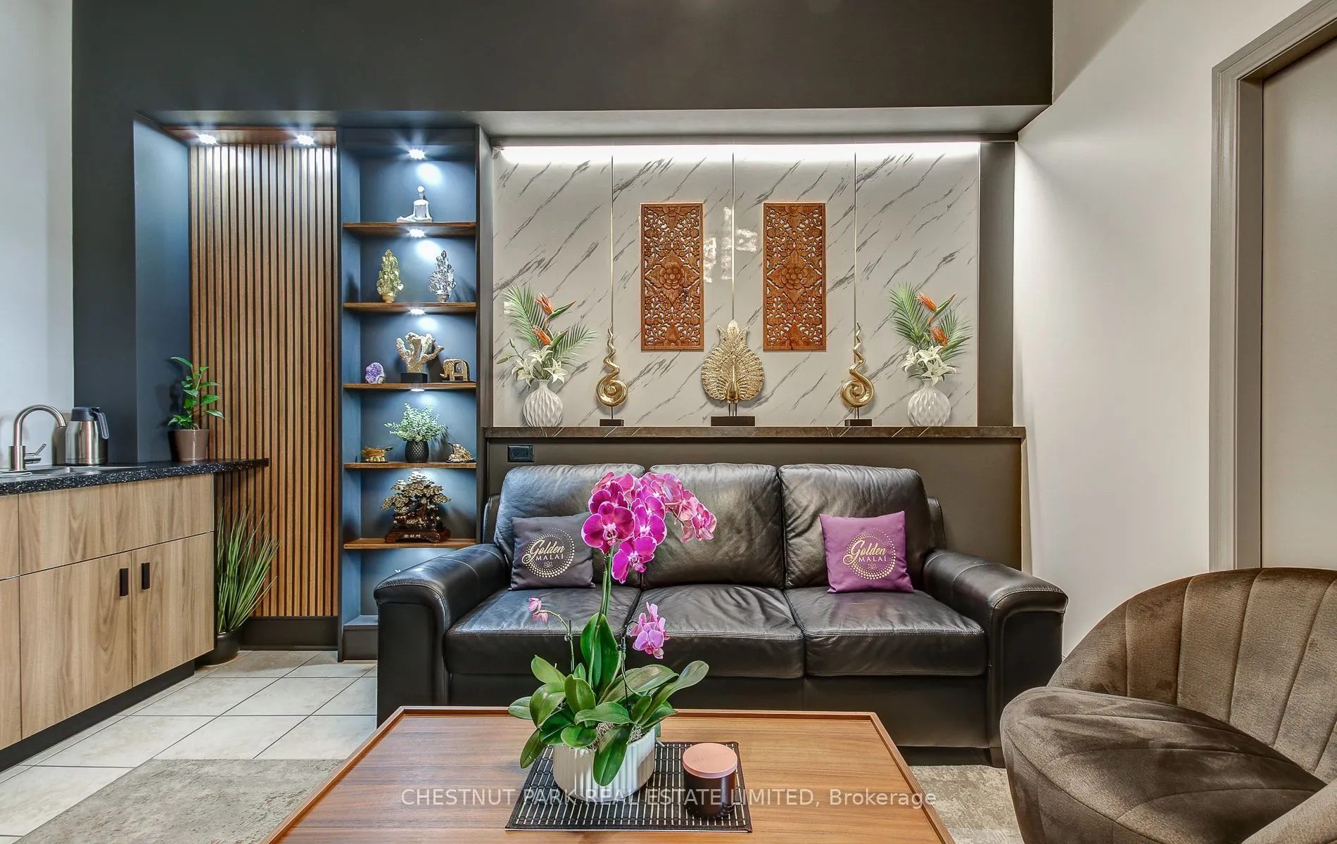 885 Lakeshore Road E #3