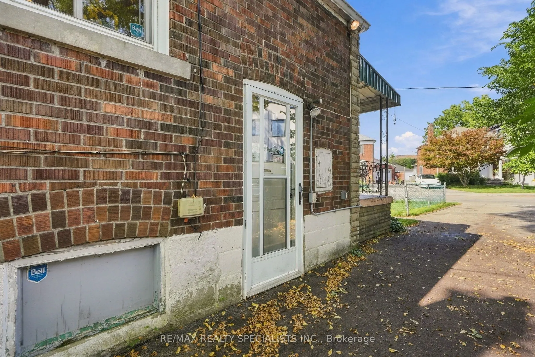 93 Cavell Avenue