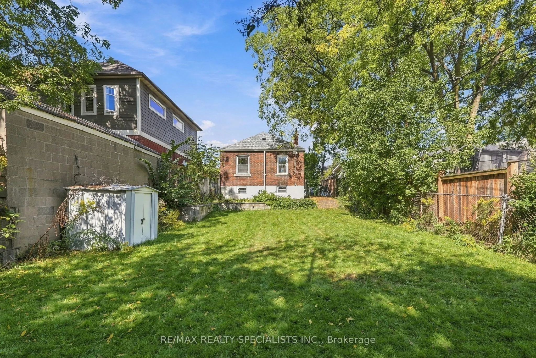 93 Cavell Avenue
