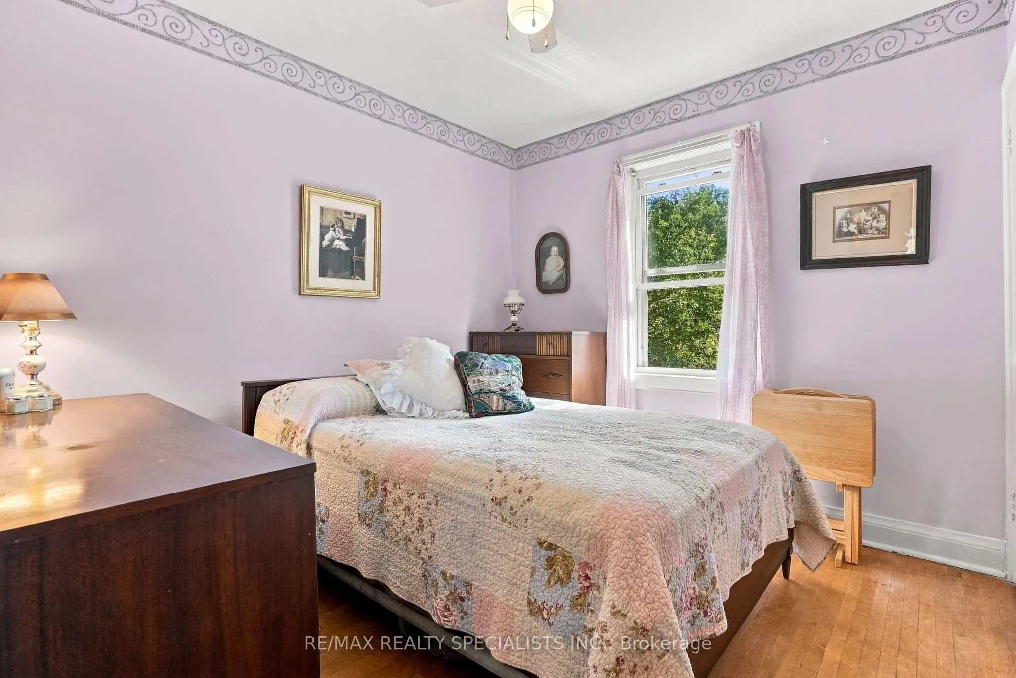93 Cavell Avenue