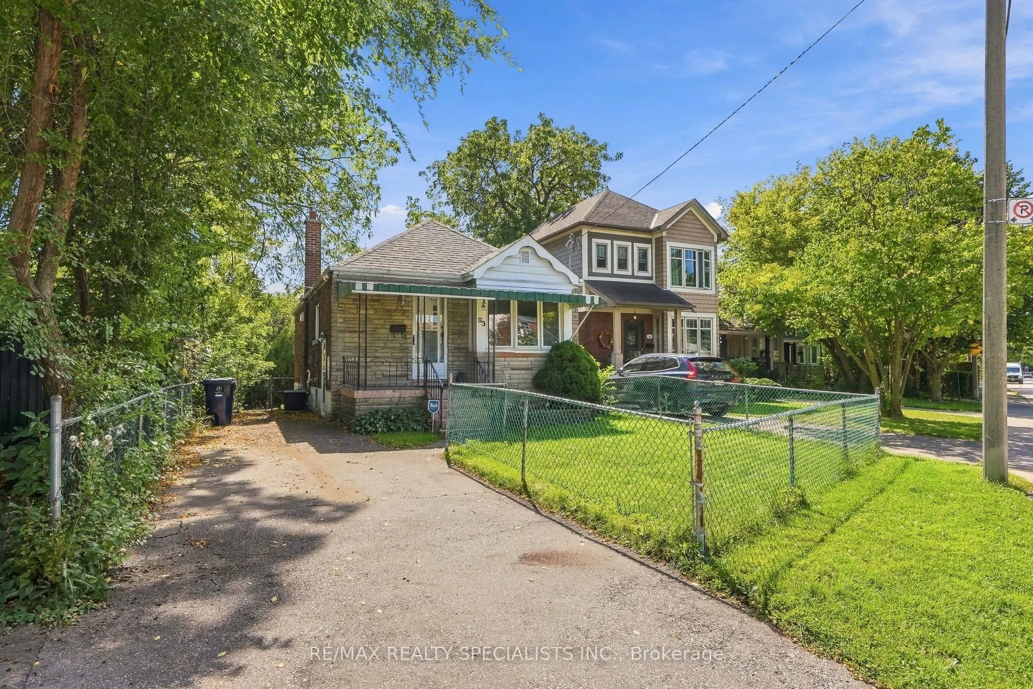 93 Cavell Avenue