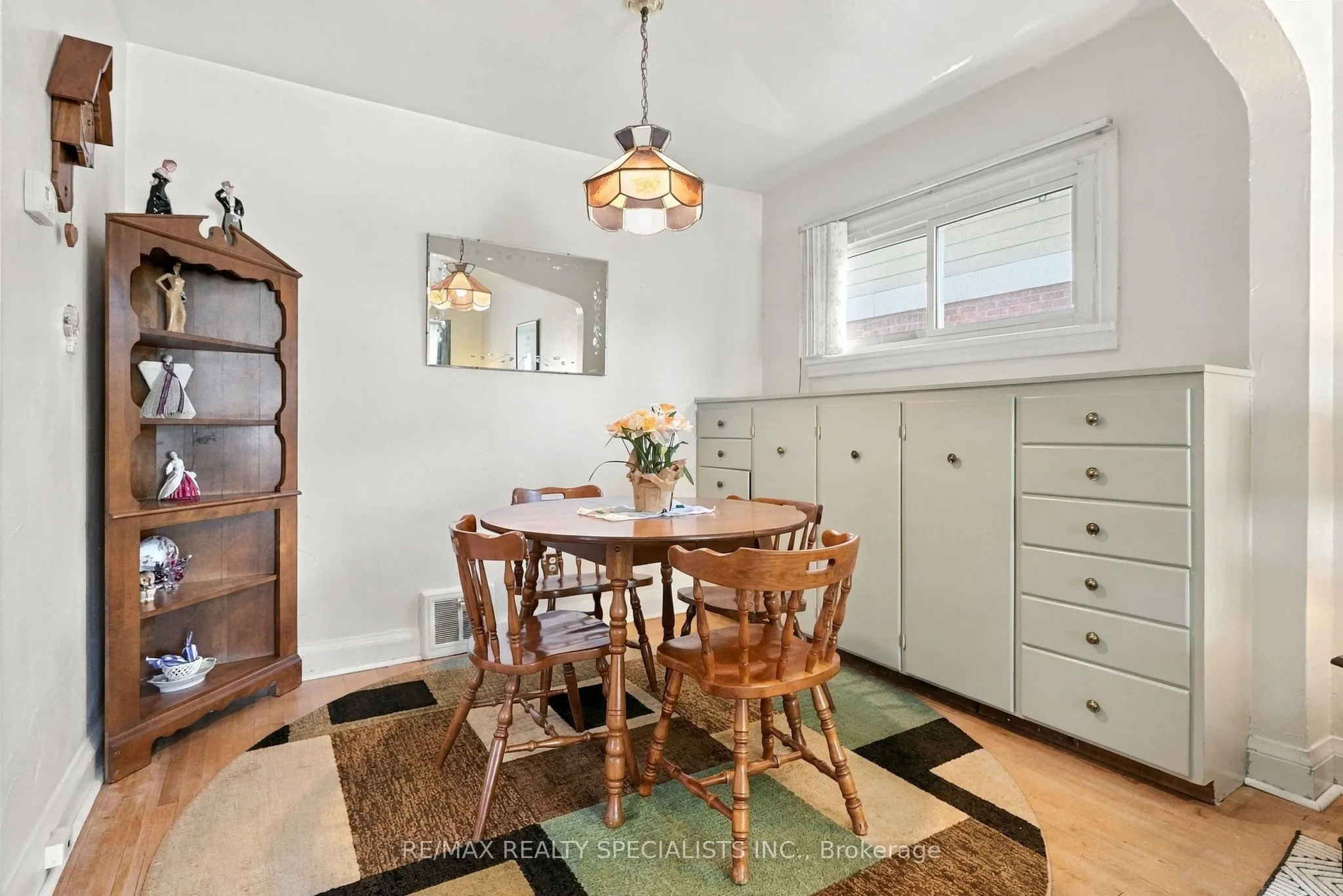 93 Cavell Avenue