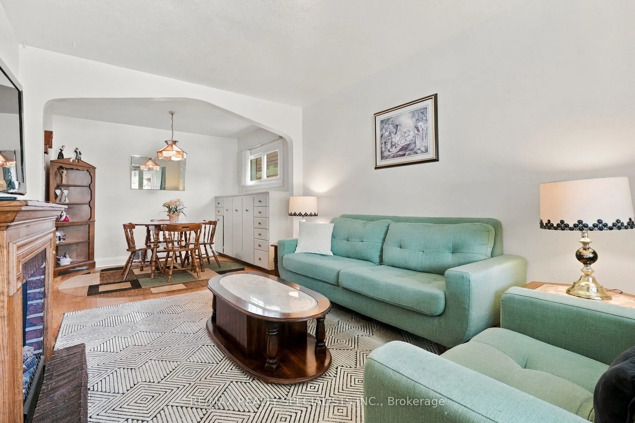 93 Cavell Avenue