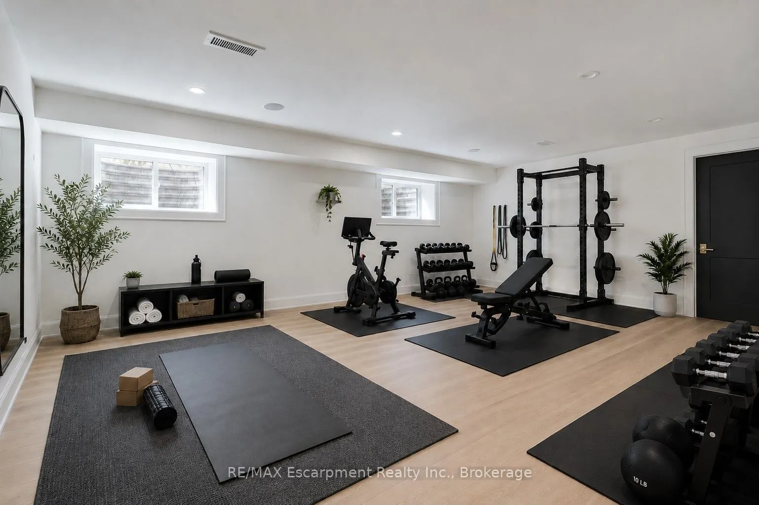 130 Edgecliffe Place