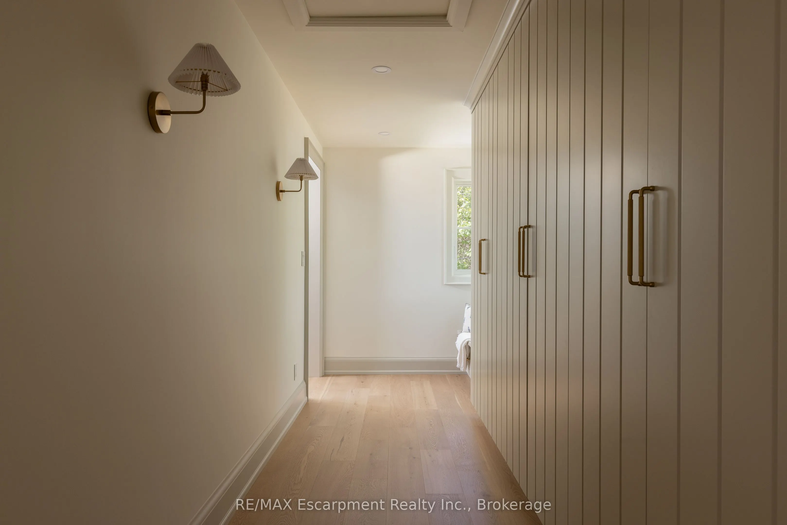 130 Edgecliffe Place