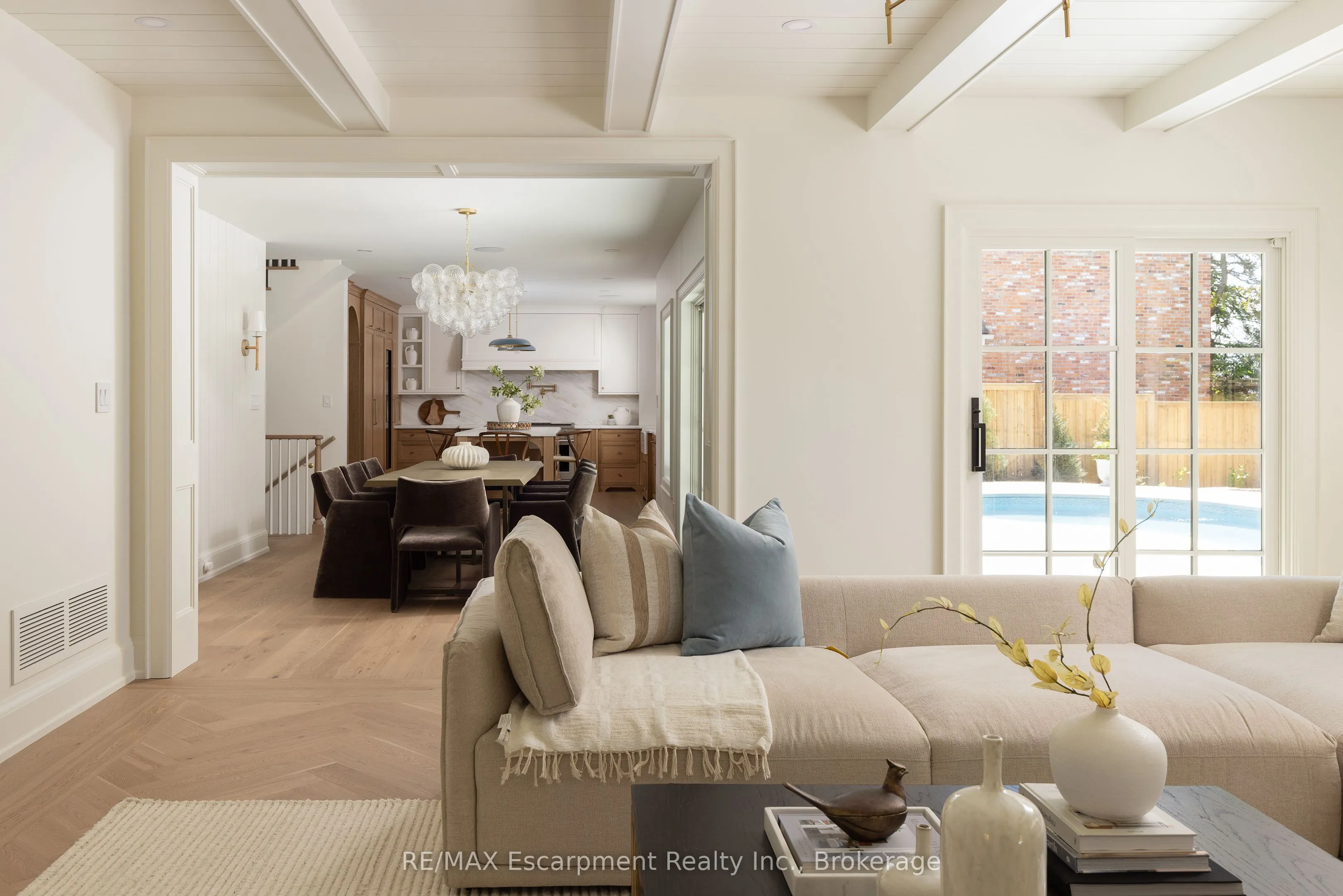 130 Edgecliffe Place