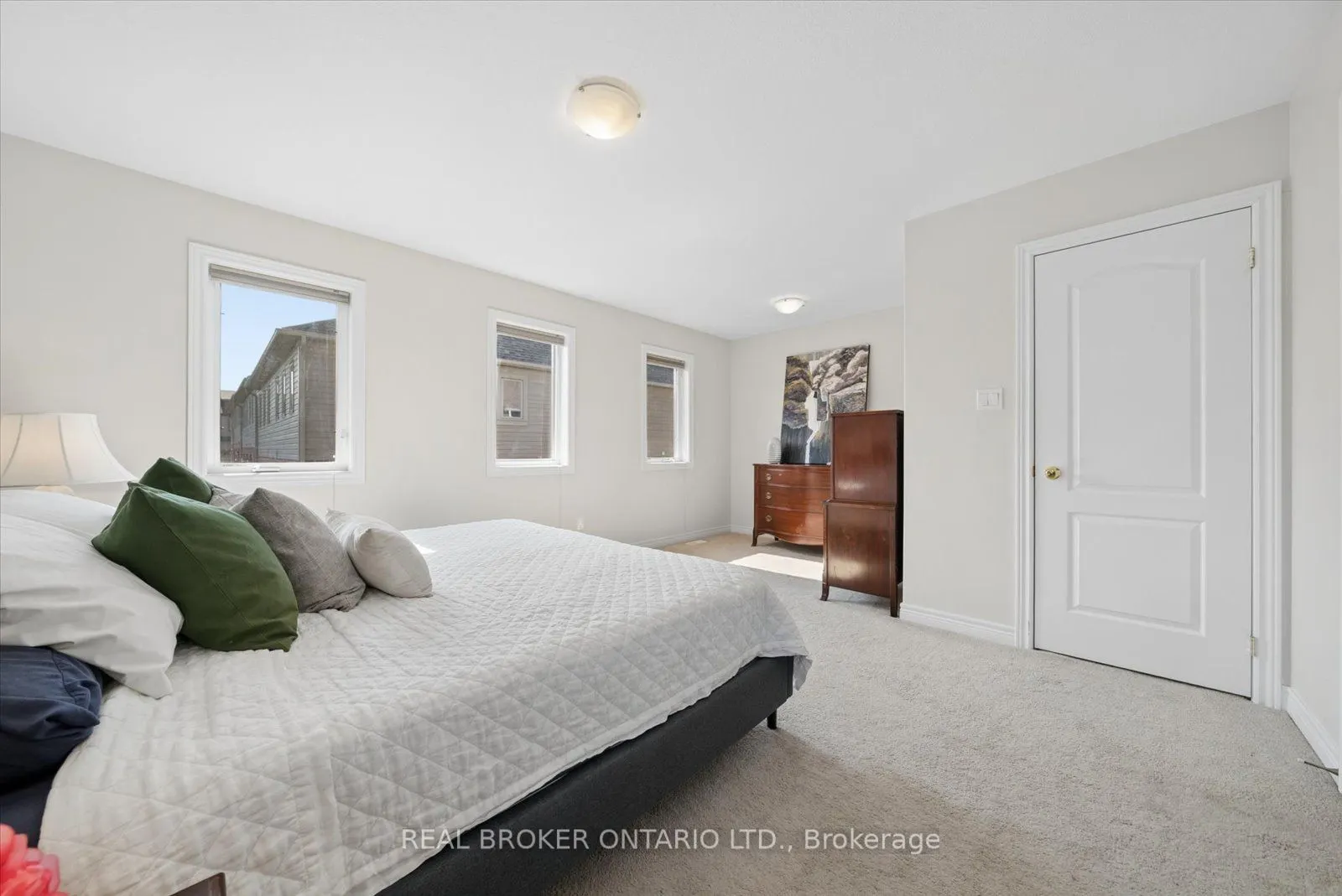 126 Parkinson Crescent