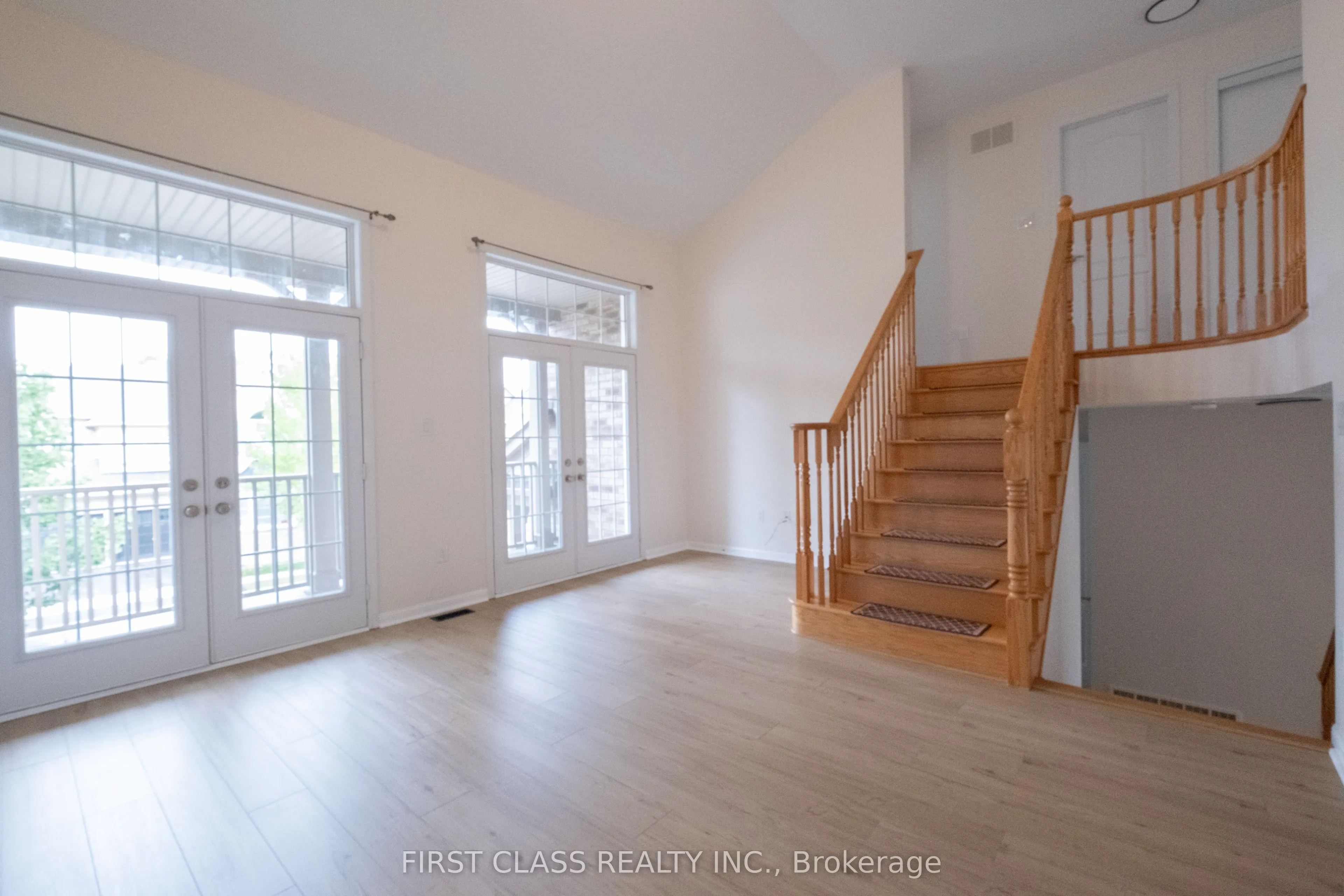 518 Wettlaufer Terrace