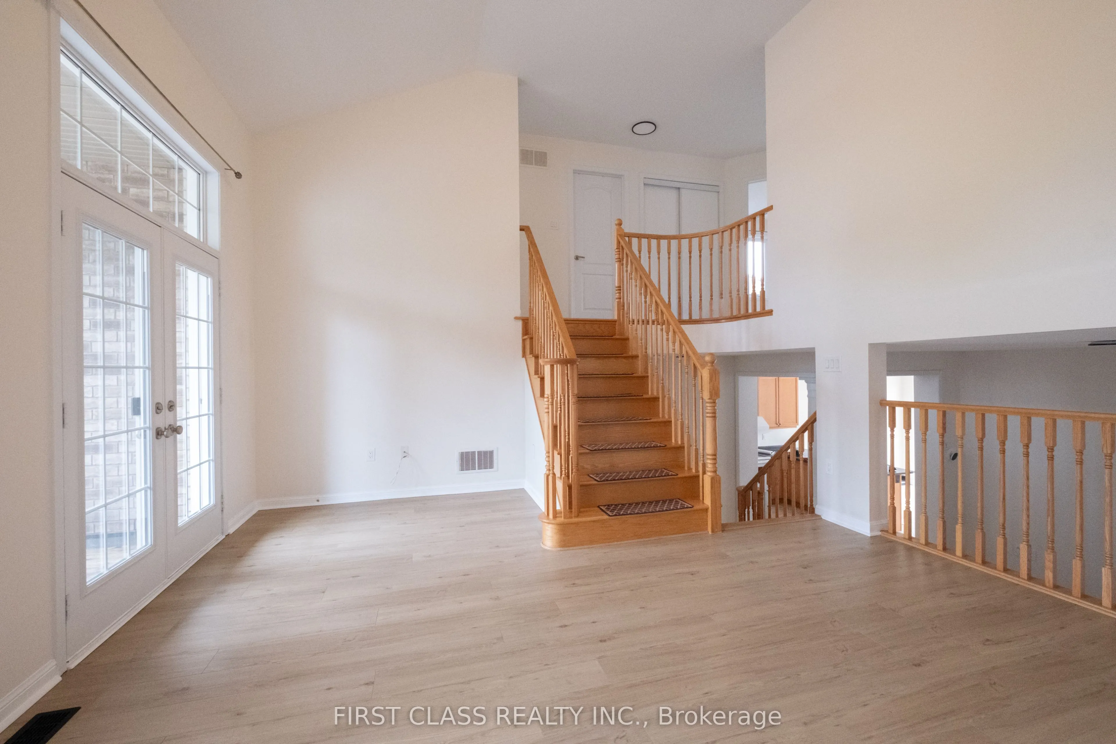 518 Wettlaufer Terrace