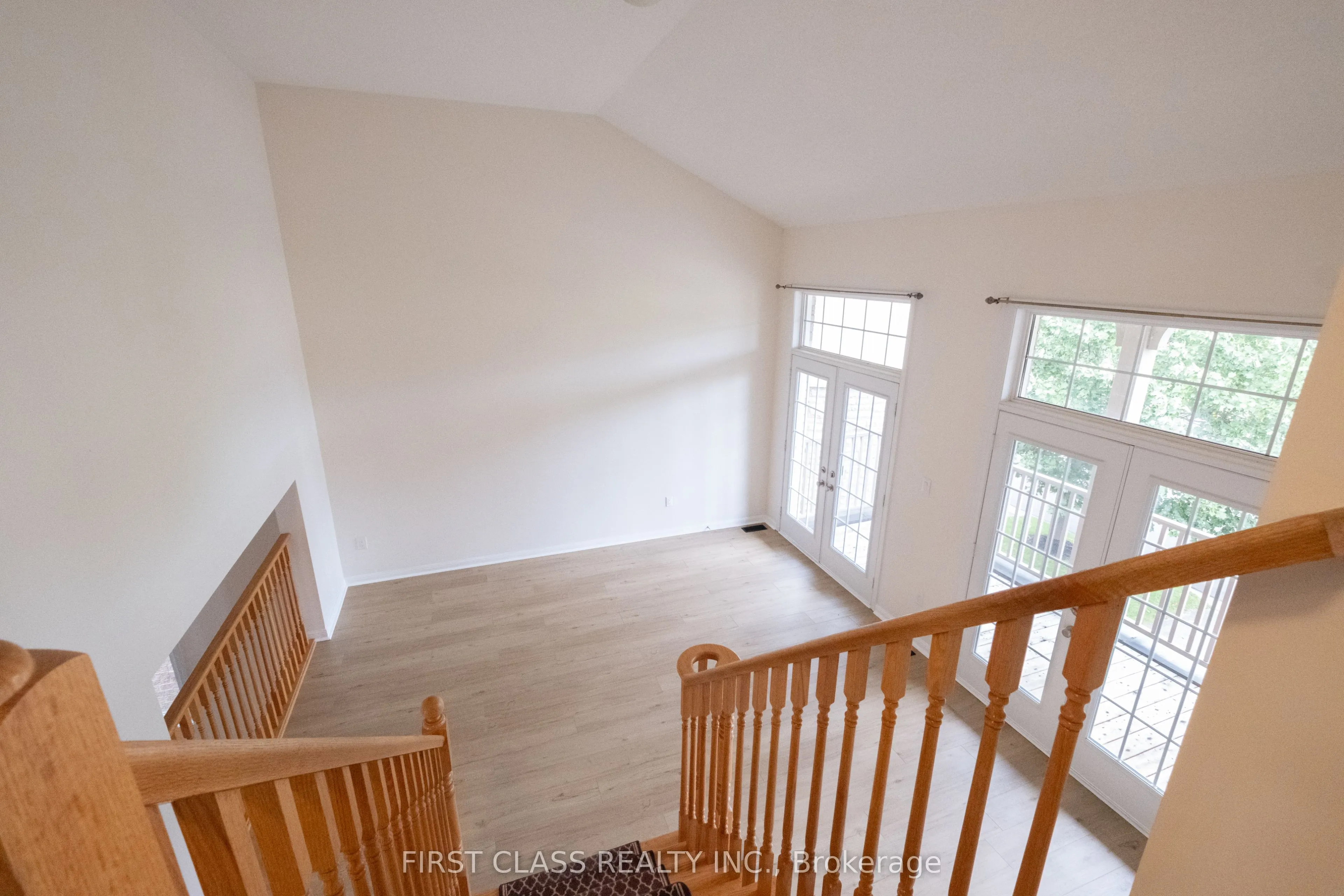 518 Wettlaufer Terrace