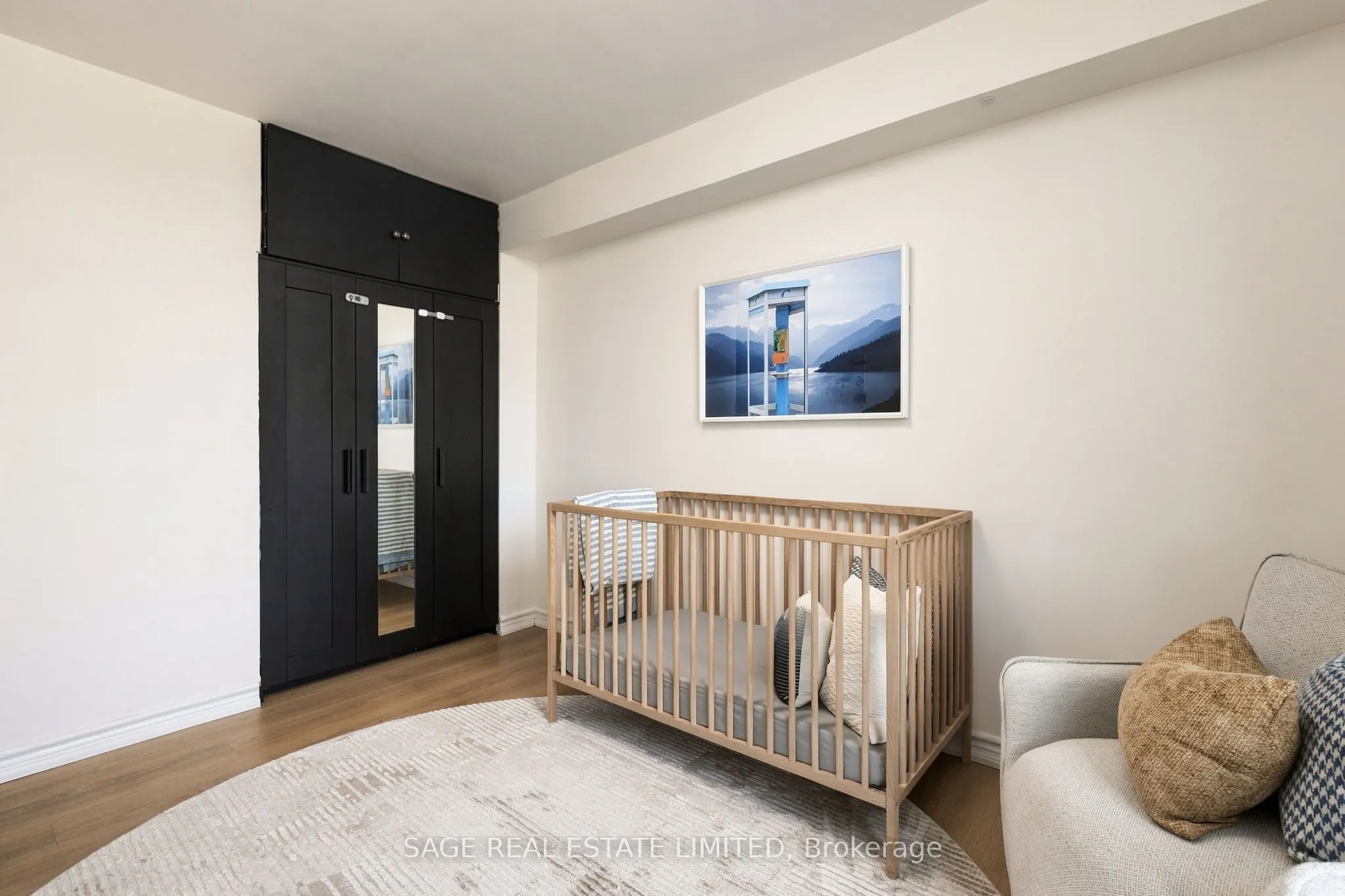 135 Marlee Avenue #1904