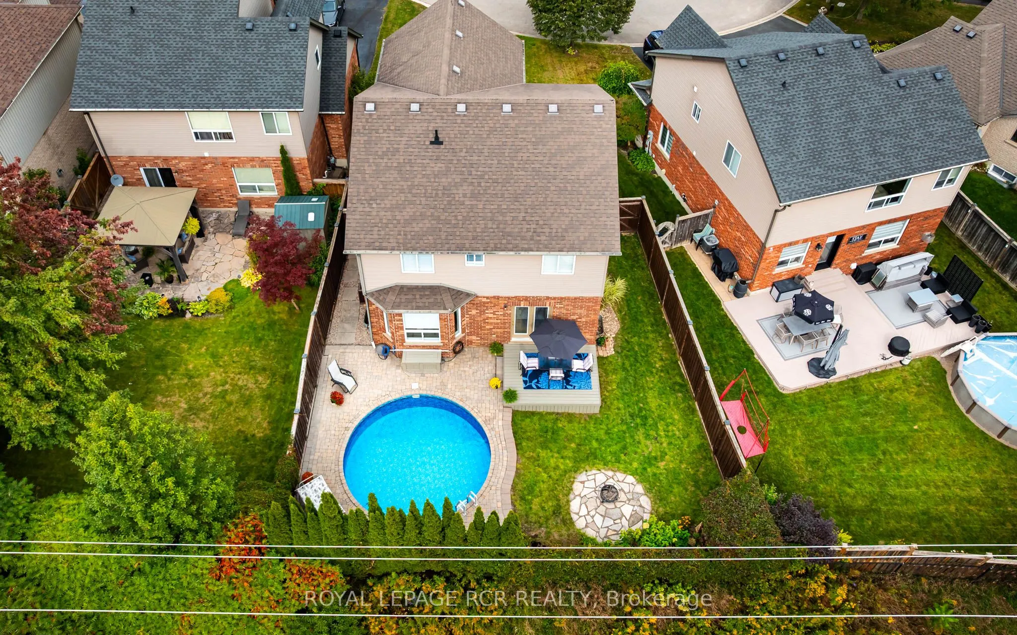 12 Maude Court