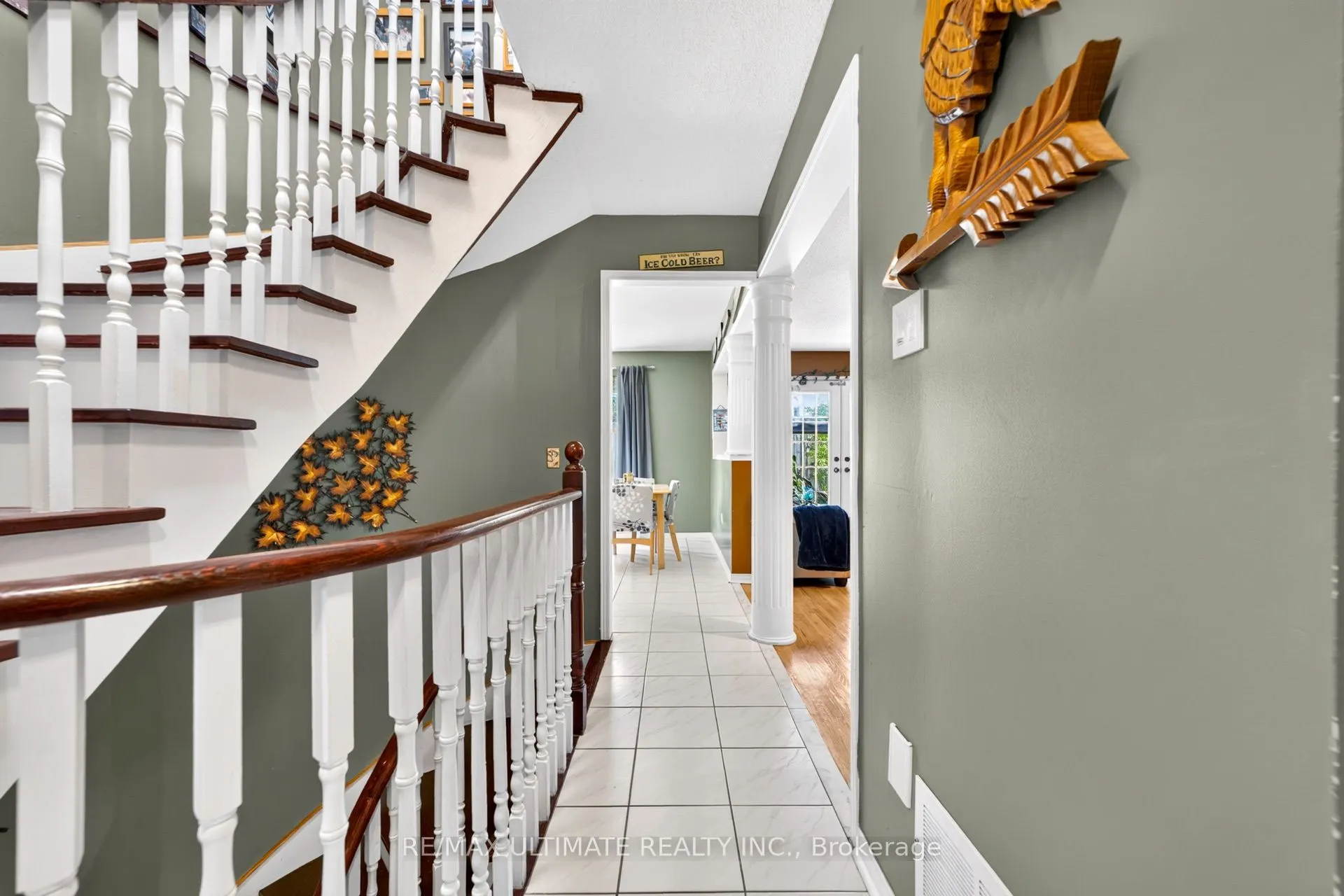96 Cresthaven Road