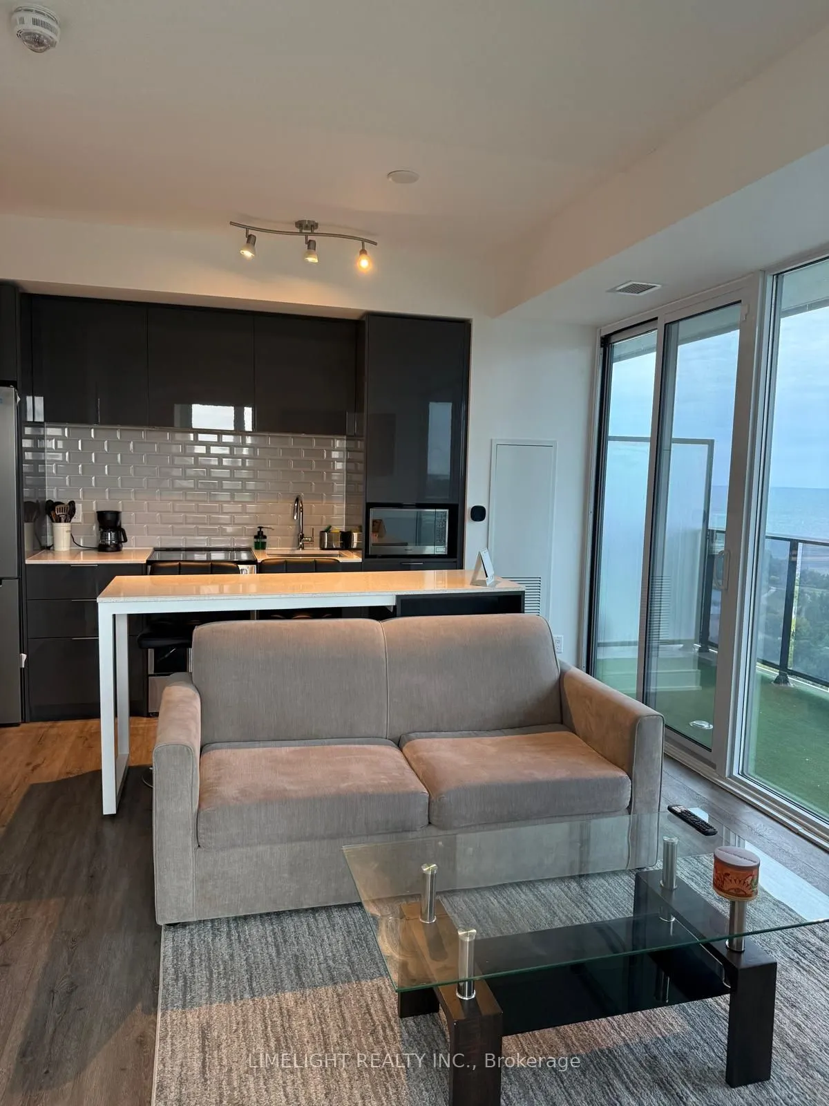 70 Annie Craig Drive #2009