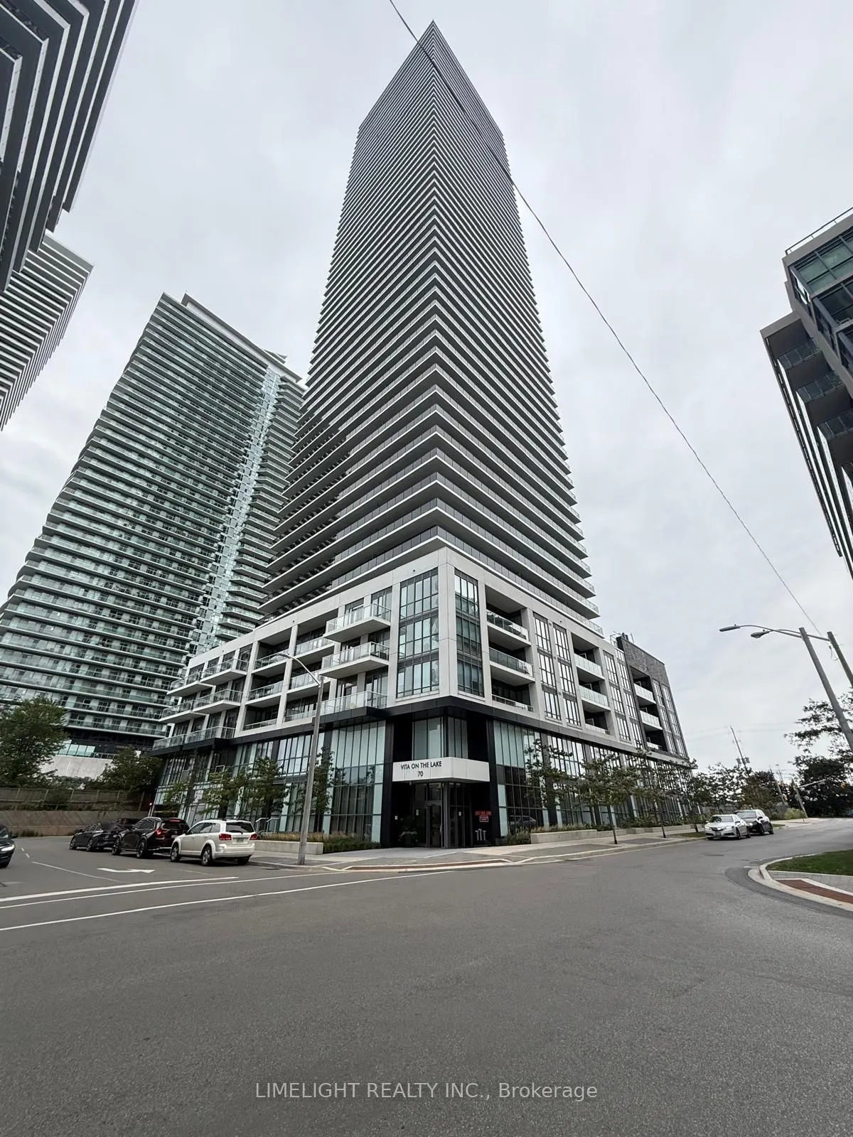 70 Annie Craig Drive #2009