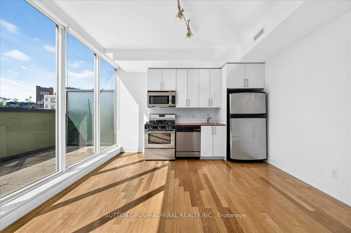 25 Ritchie Avenue #506B