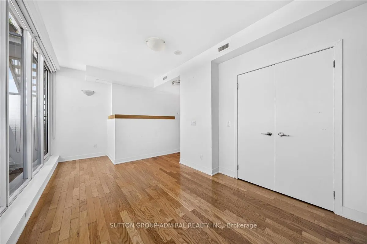 25 Ritchie Avenue #506B