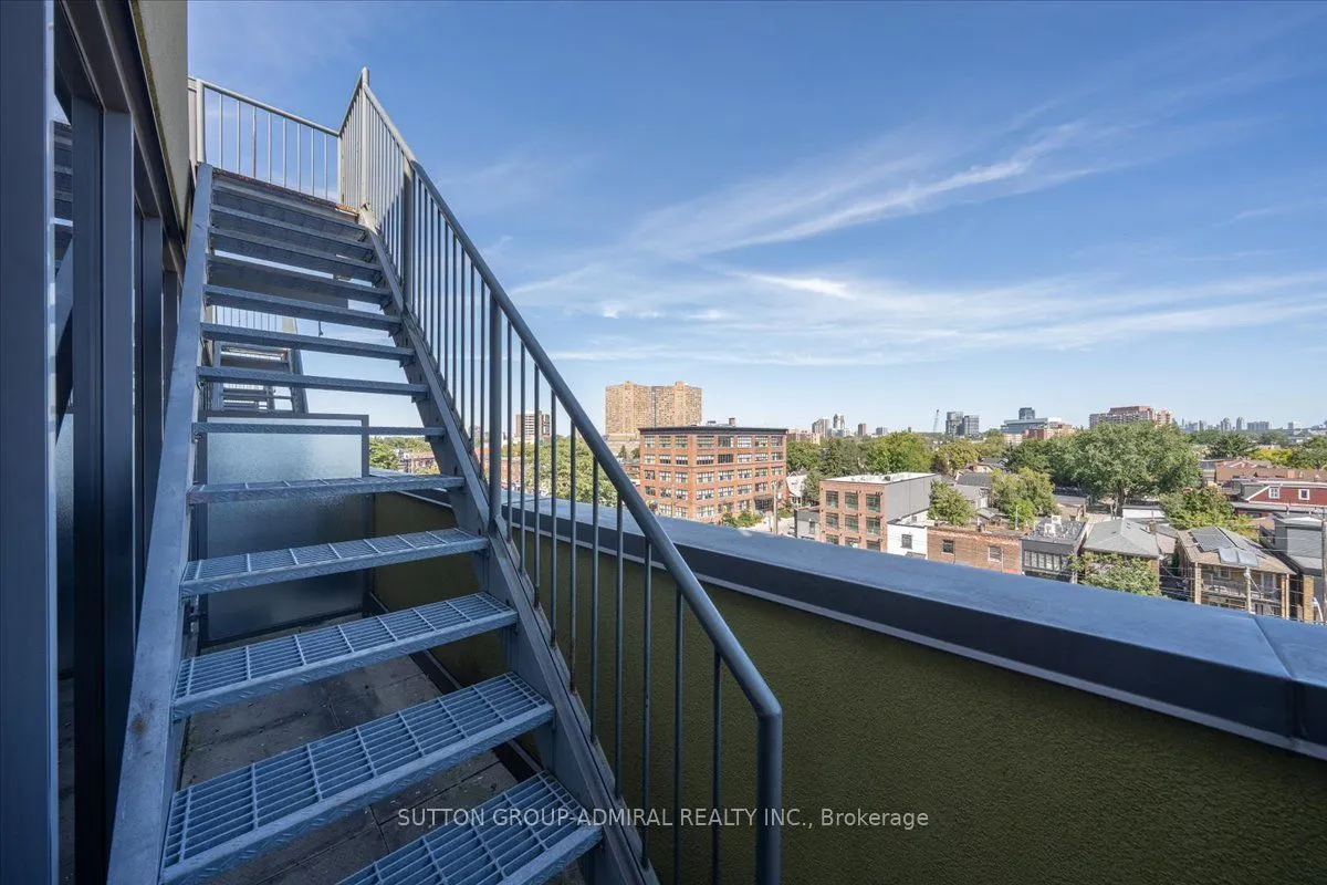 25 Ritchie Avenue #506B