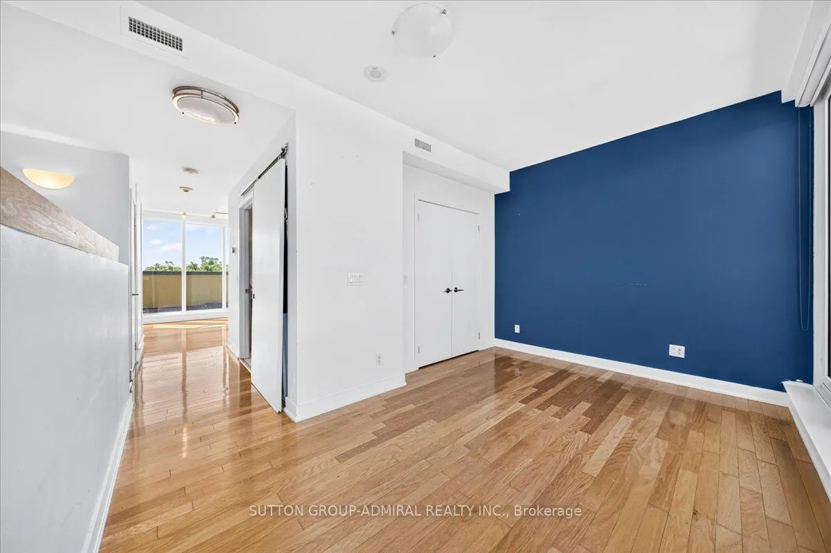 25 Ritchie Avenue #506B