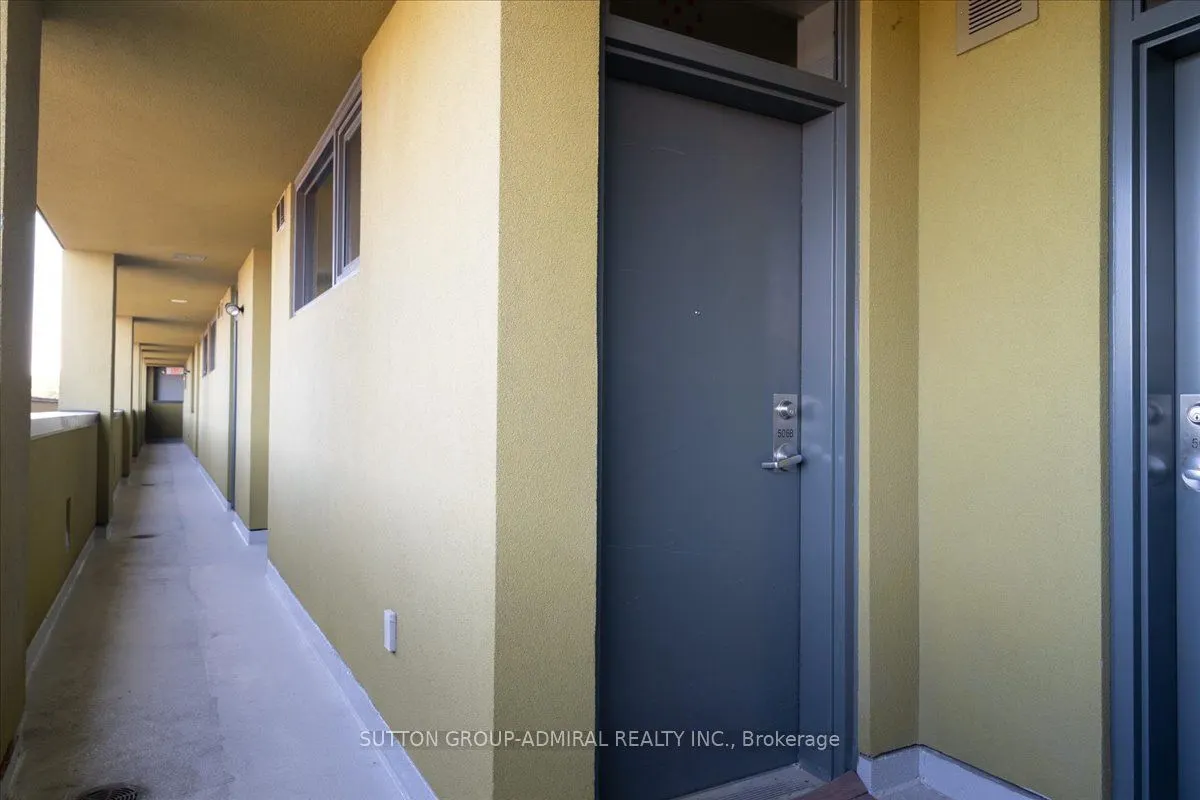 25 Ritchie Avenue #506B