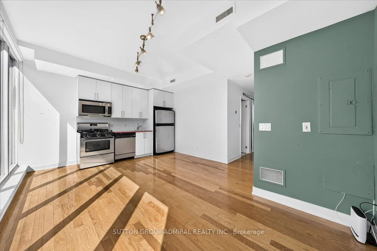 25 Ritchie Avenue #506B