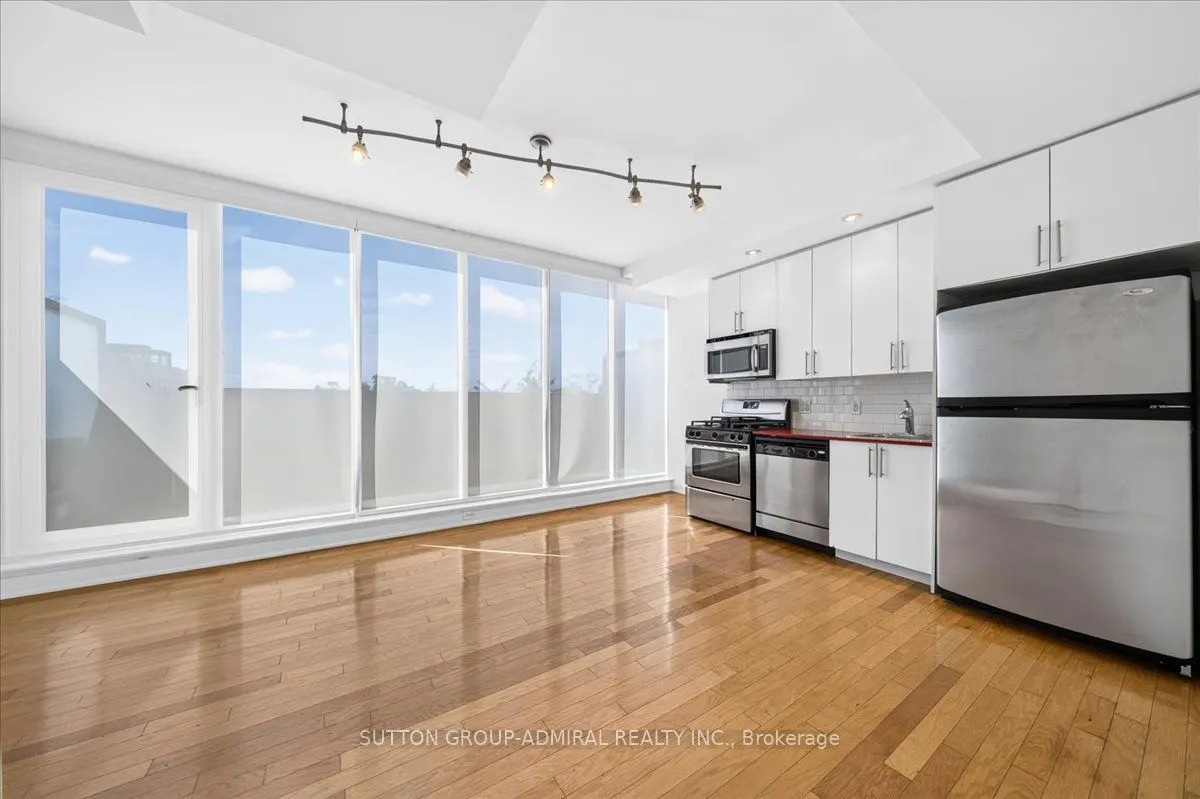 25 Ritchie Avenue #506B