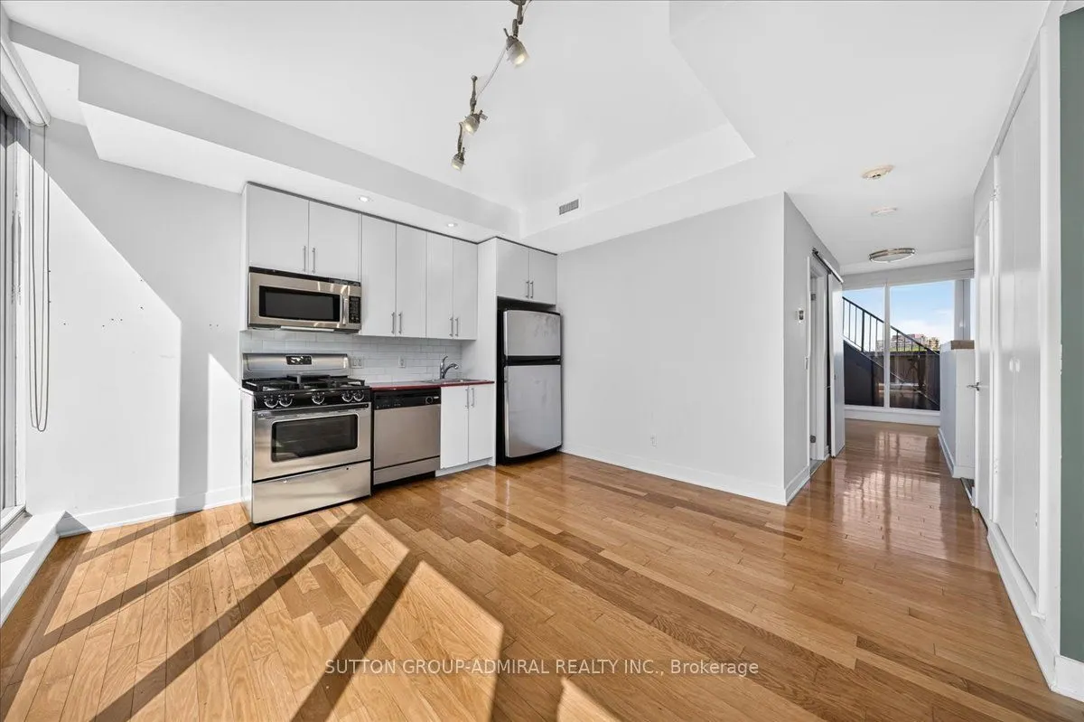 25 Ritchie Avenue #506B