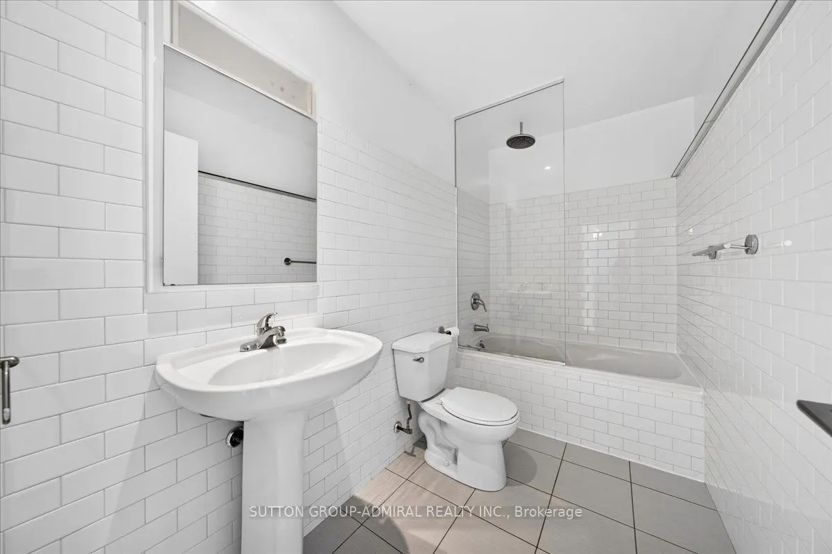 25 Ritchie Avenue #506B