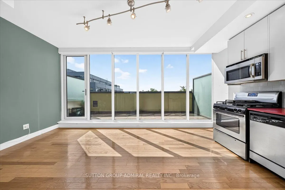 25 Ritchie Avenue #506B