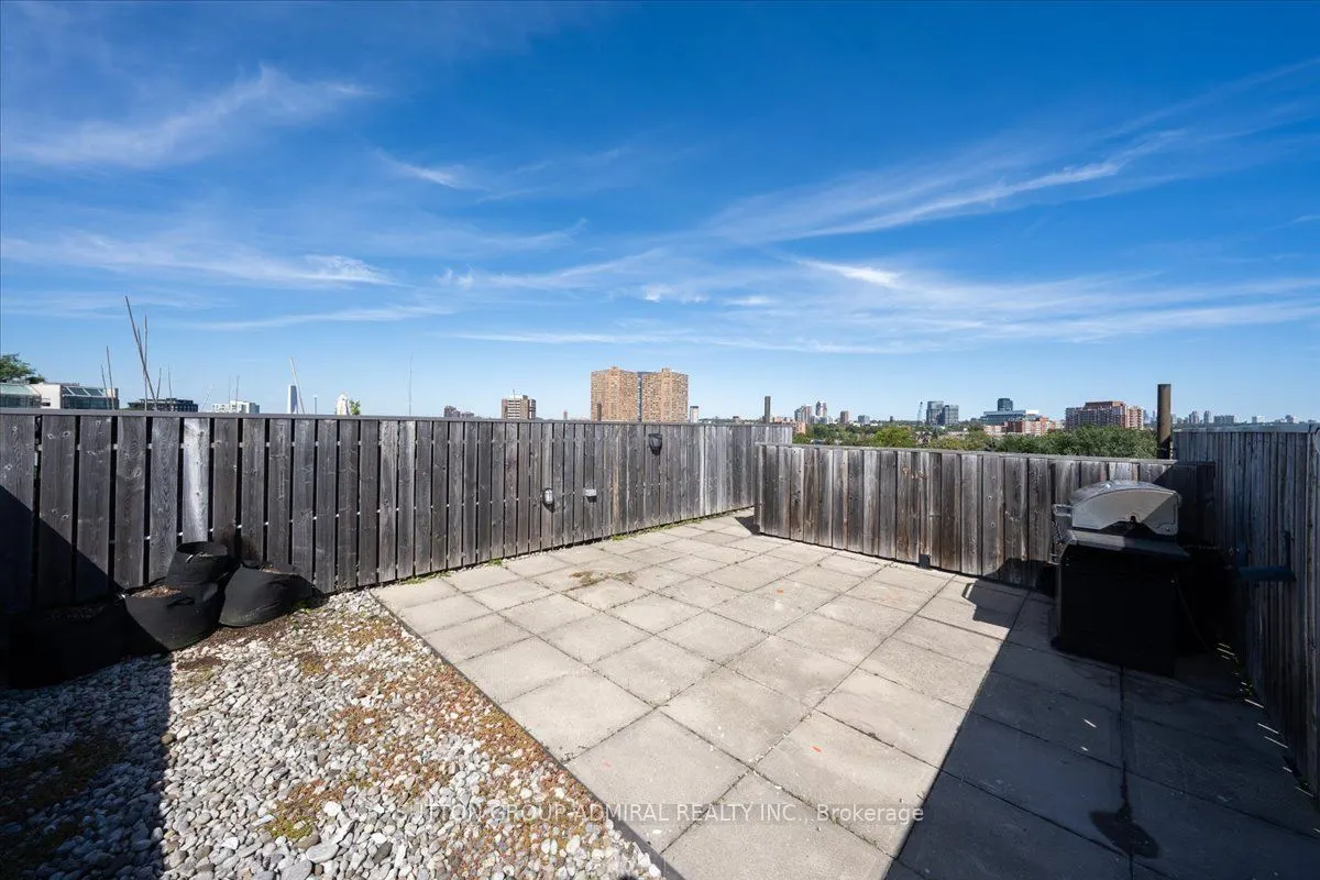 25 Ritchie Avenue #506B