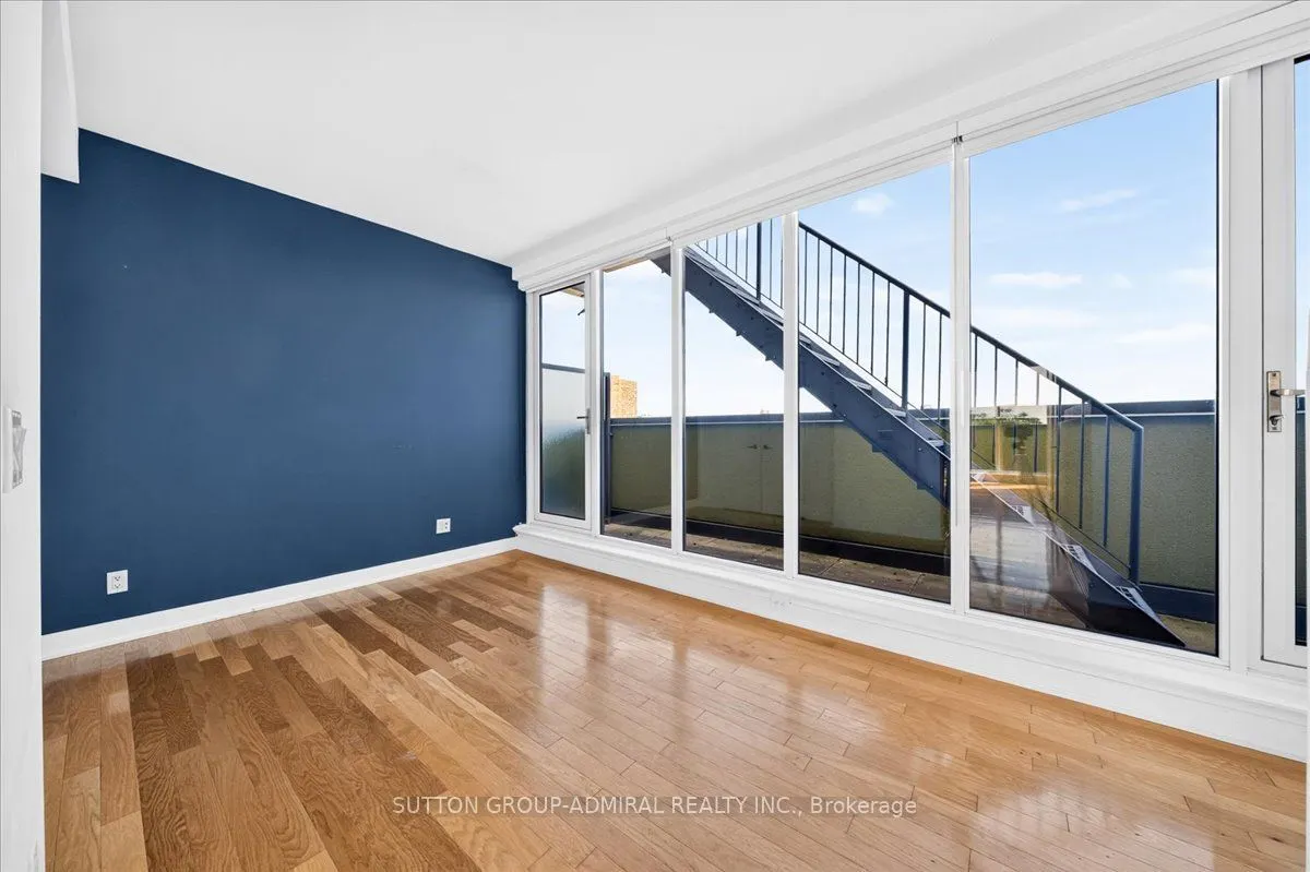 25 Ritchie Avenue #506B