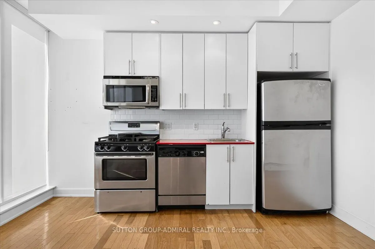 25 Ritchie Avenue #506B