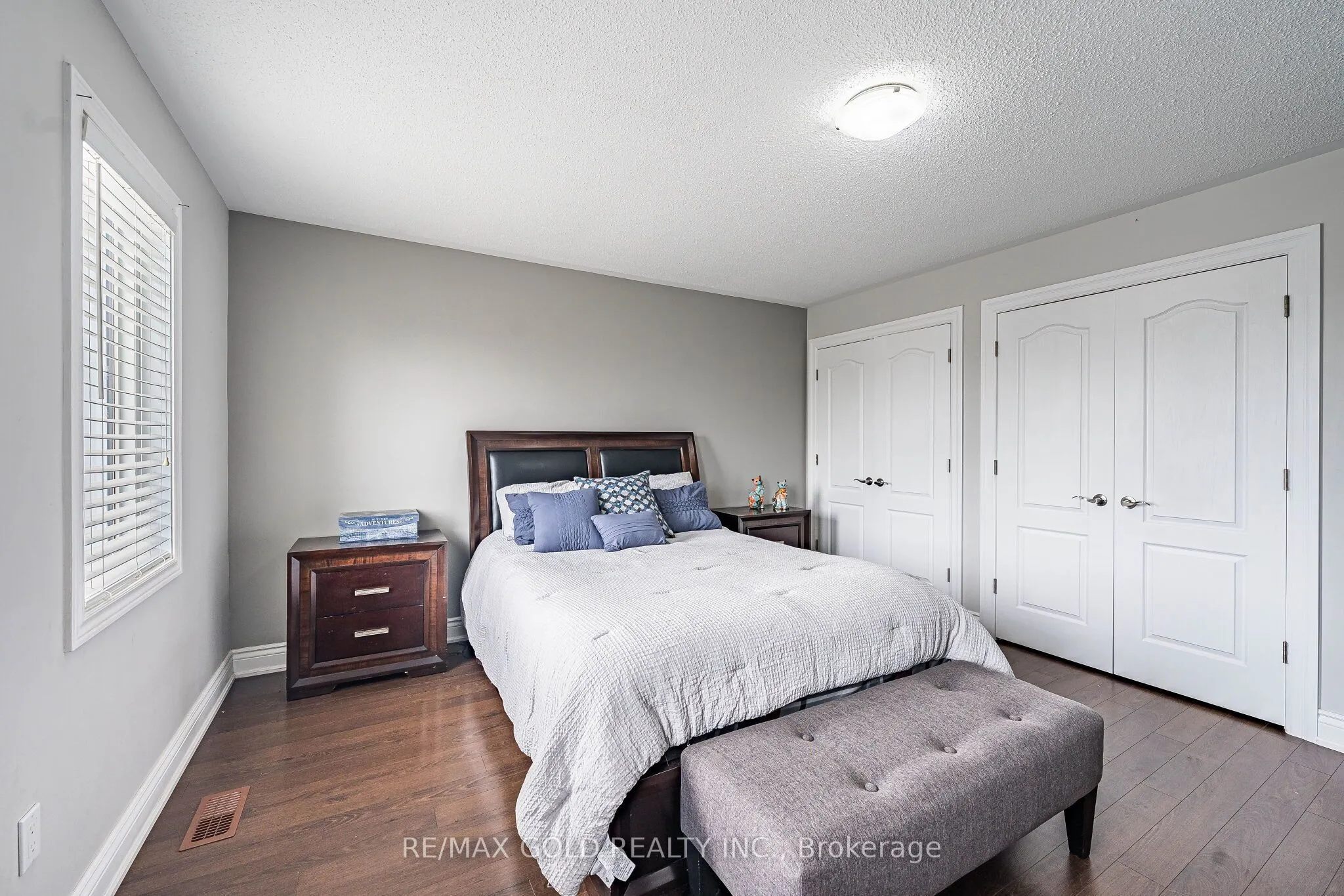 329 Howard Crescent