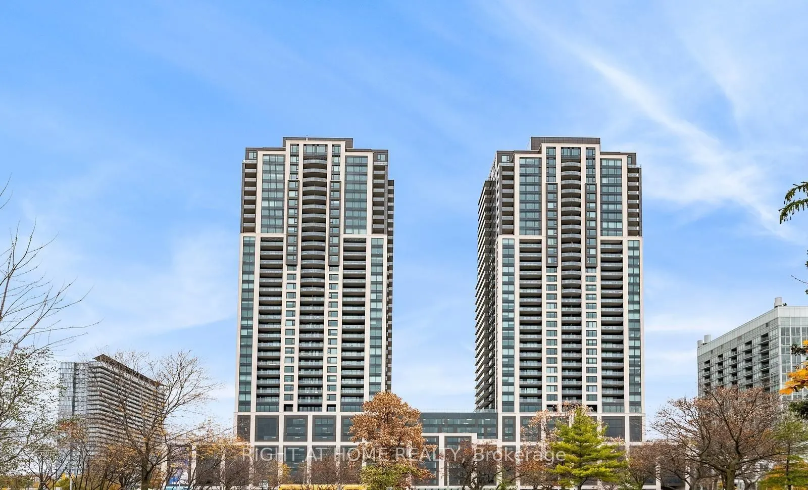 1926 Lake Shore Boulevard W #1203