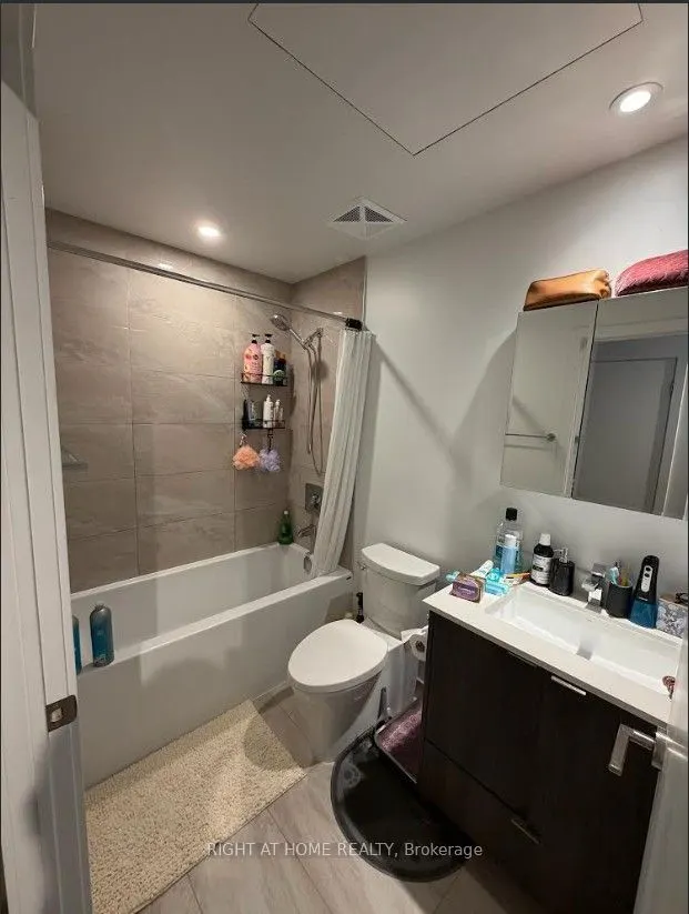 1926 Lake Shore Boulevard W #1203
