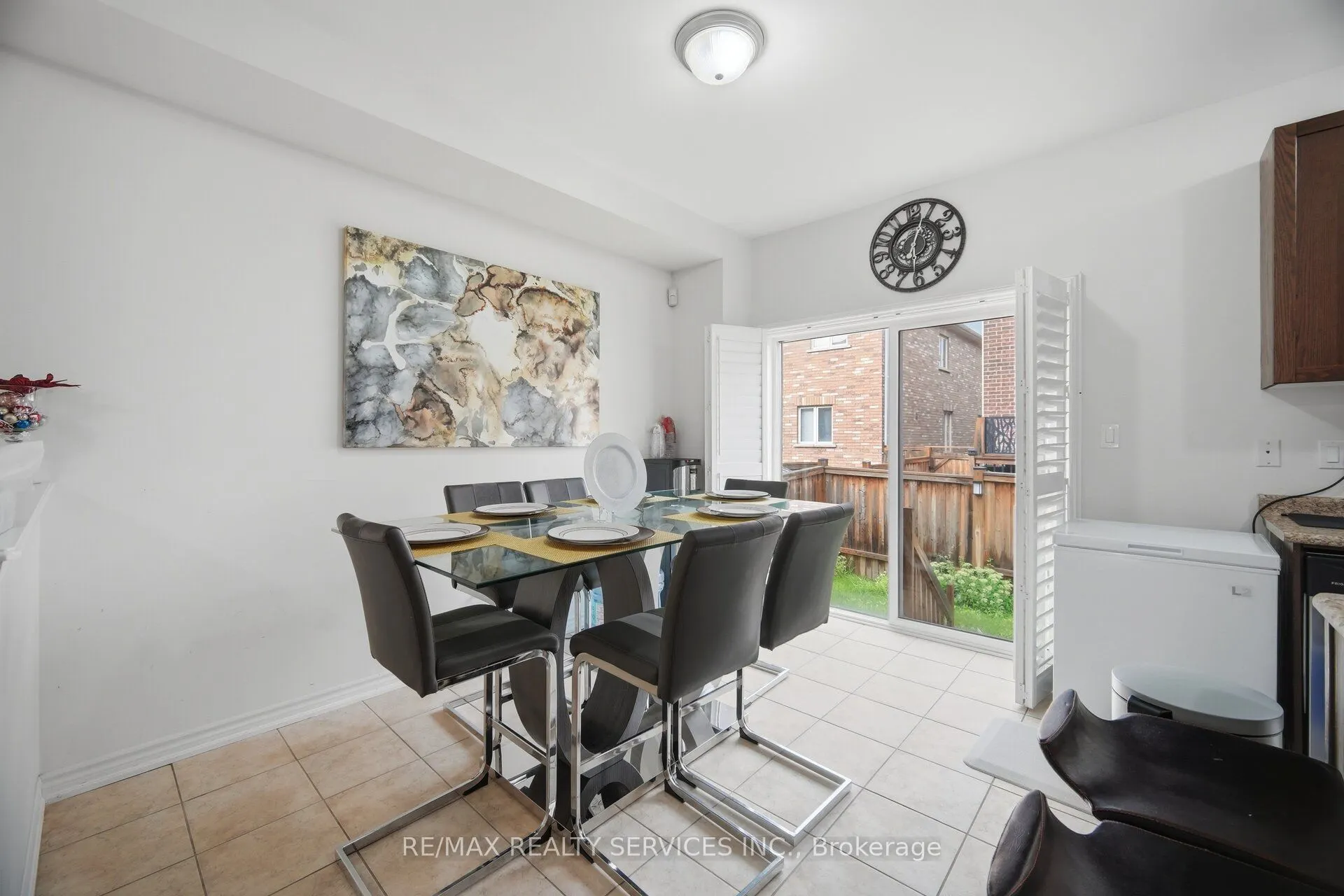 25 YATELY Street