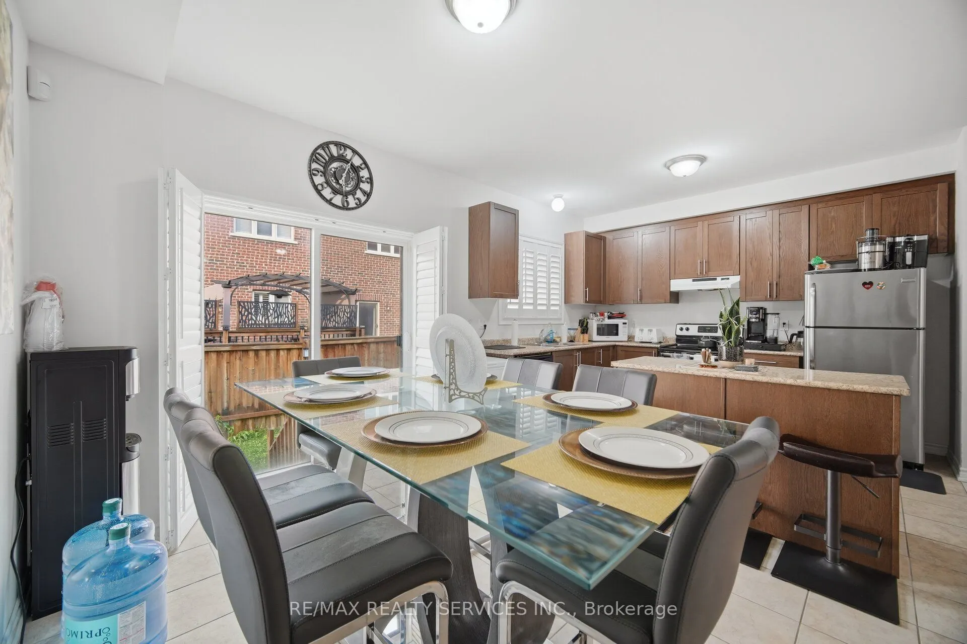 25 YATELY Street