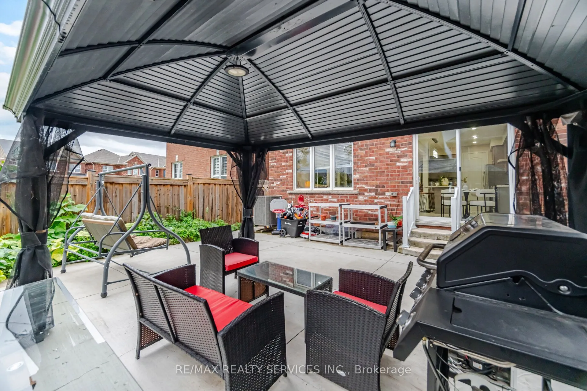 3 Fenchurch Drive