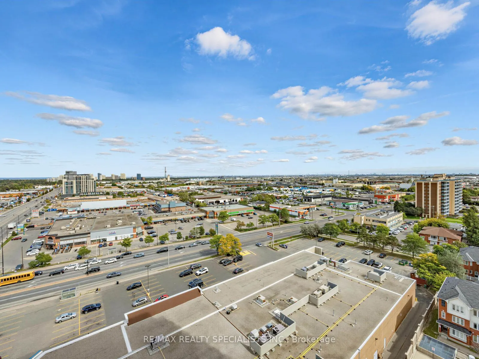 215 Queen Street E #1501