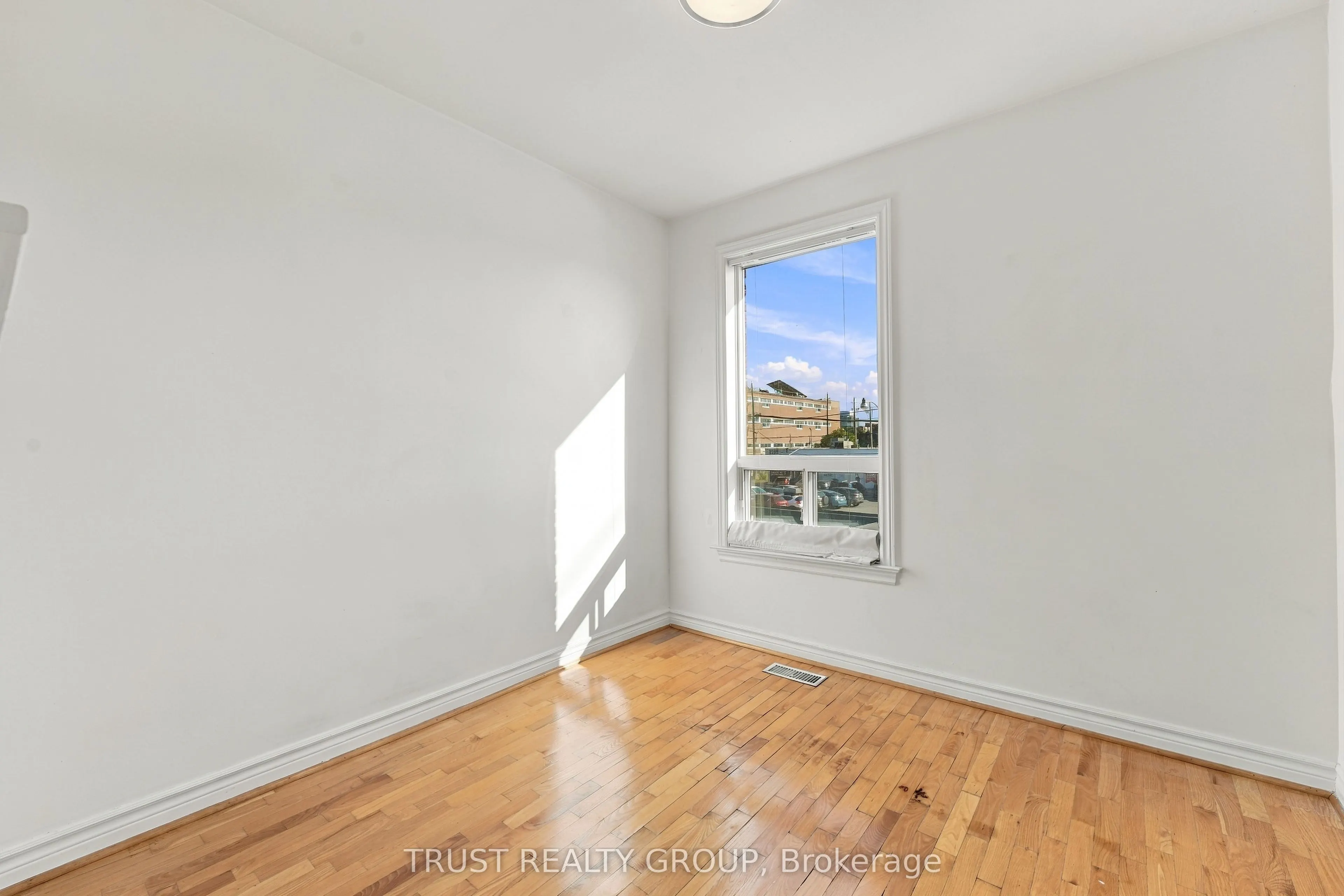 2279 Dundas Street W #2nd & 3rd Floor