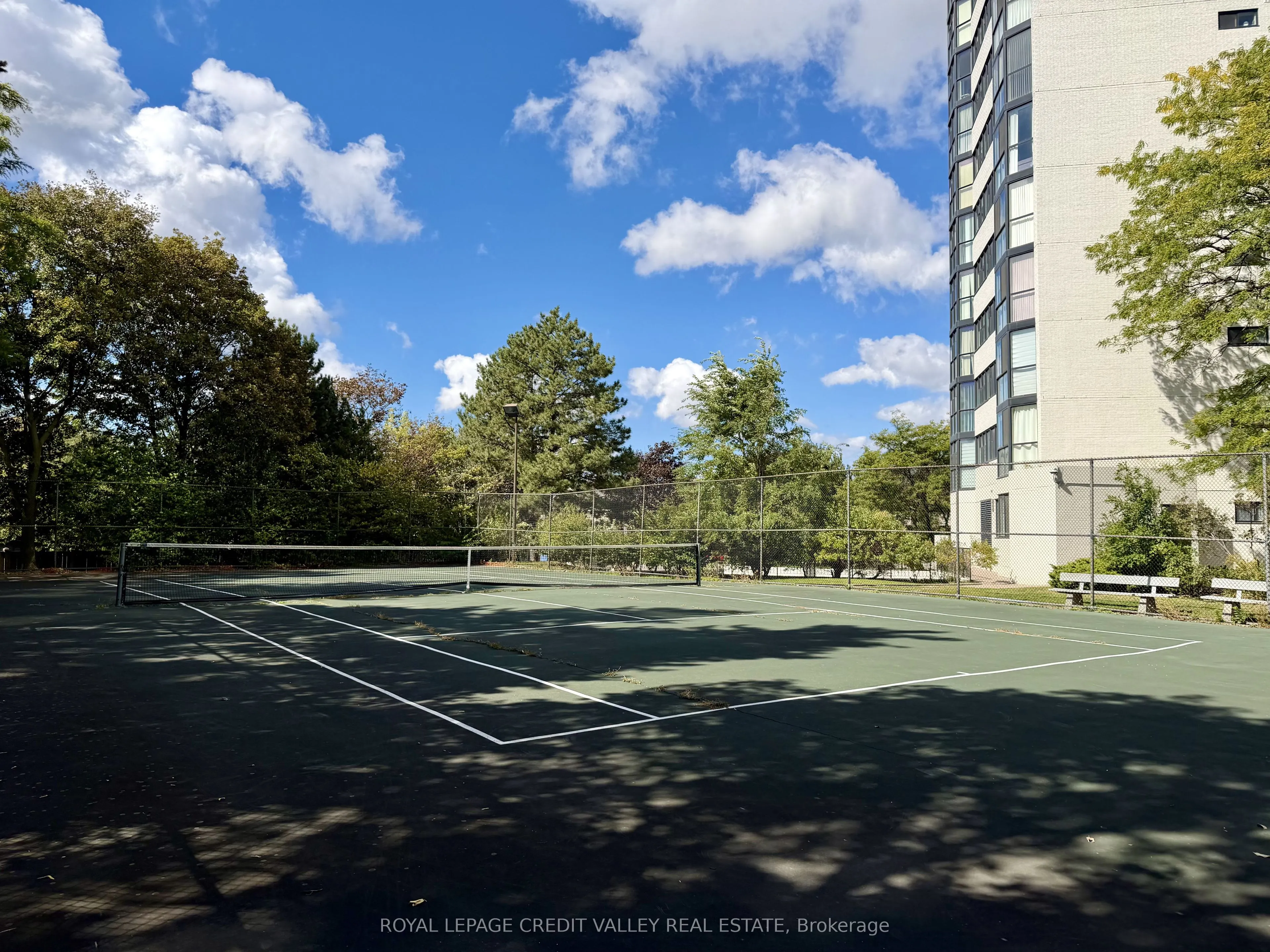 1360 Rathburn Road E #406