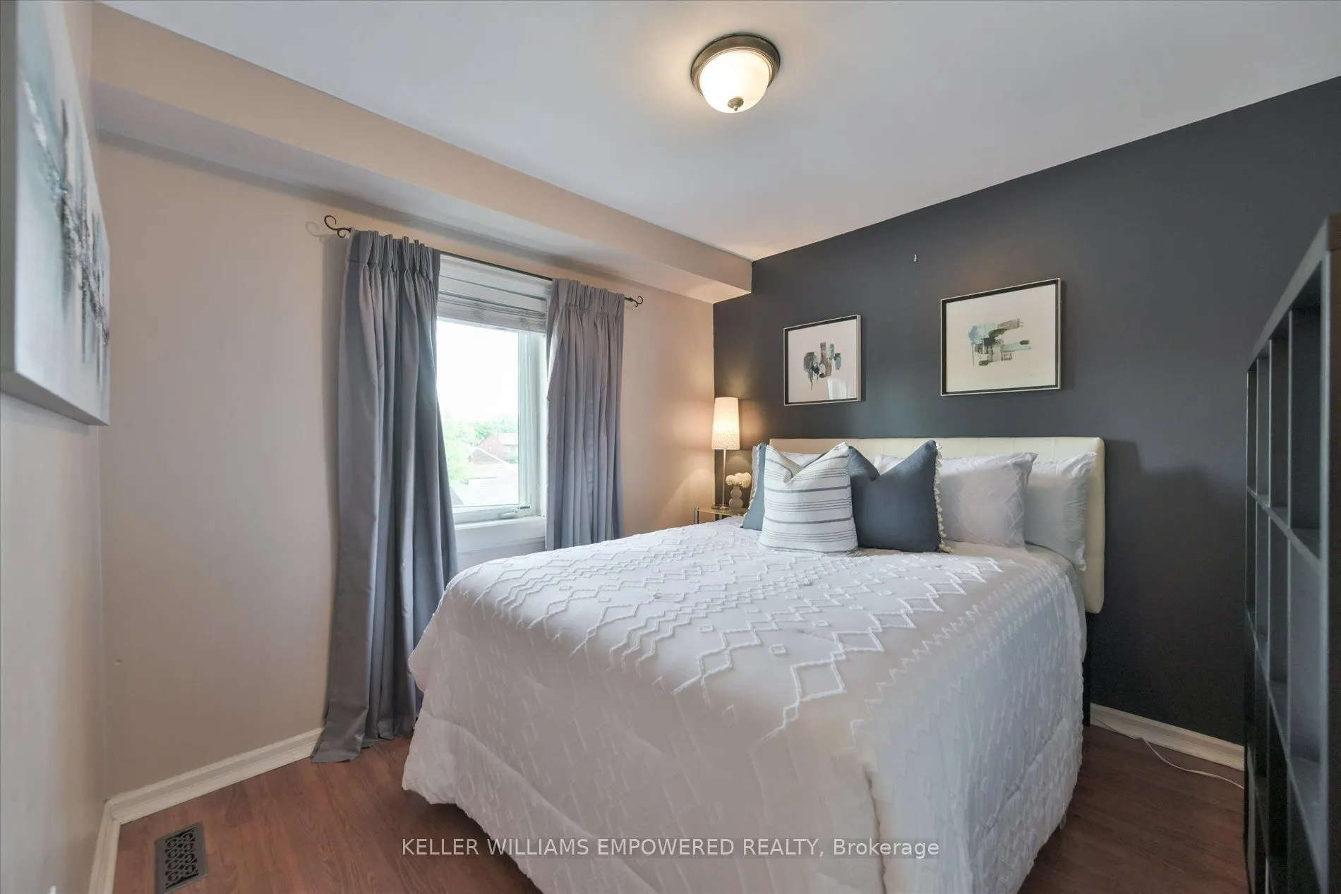 219 Earlscourt Avenue